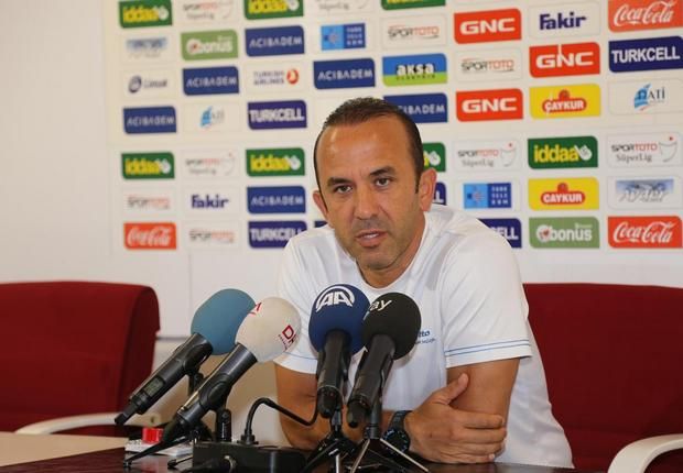 Mehmet Ozdilek Caykur Rizespor Coach Süper Lig