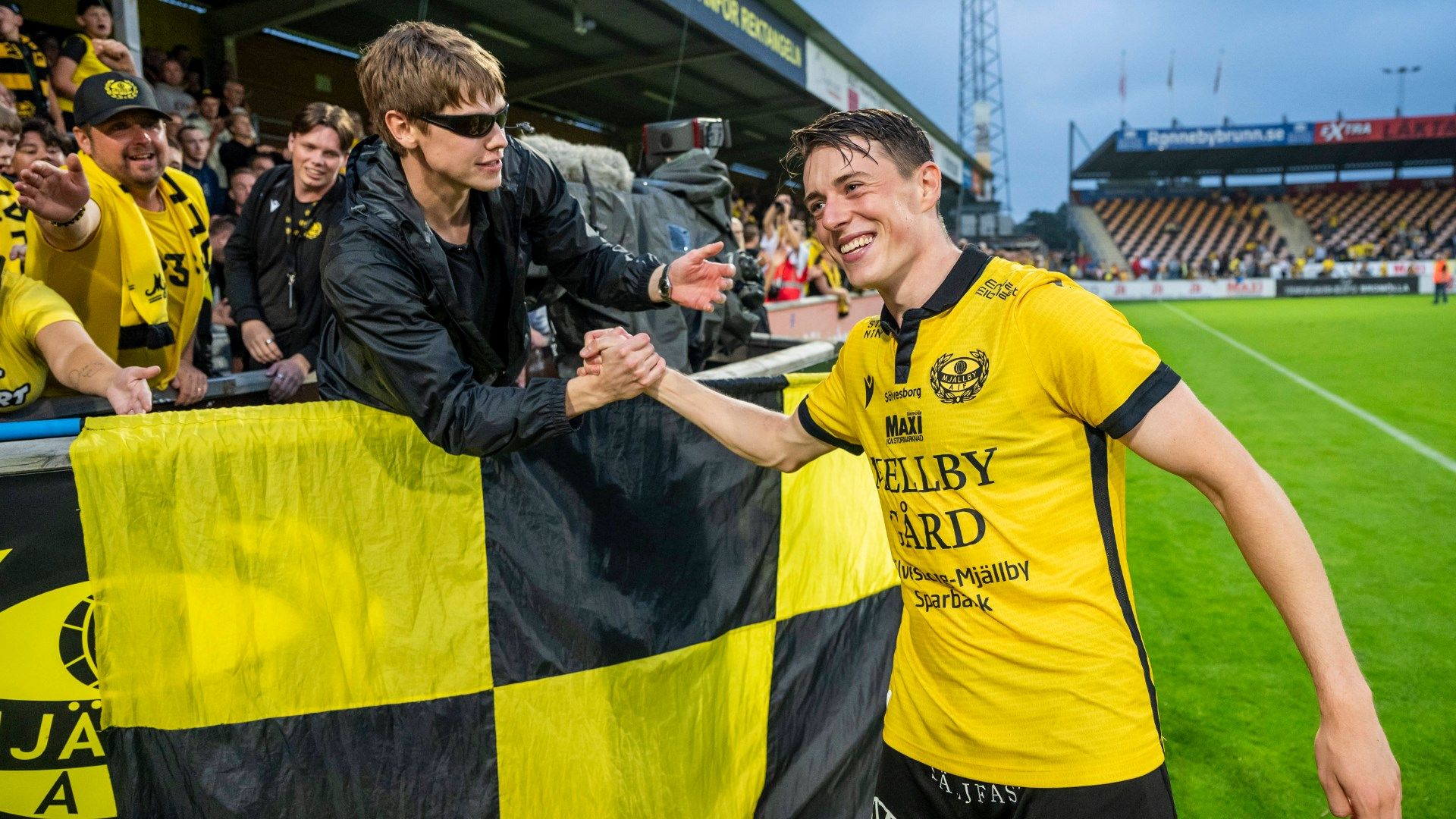 Elliot Stroud Mjallby 2025