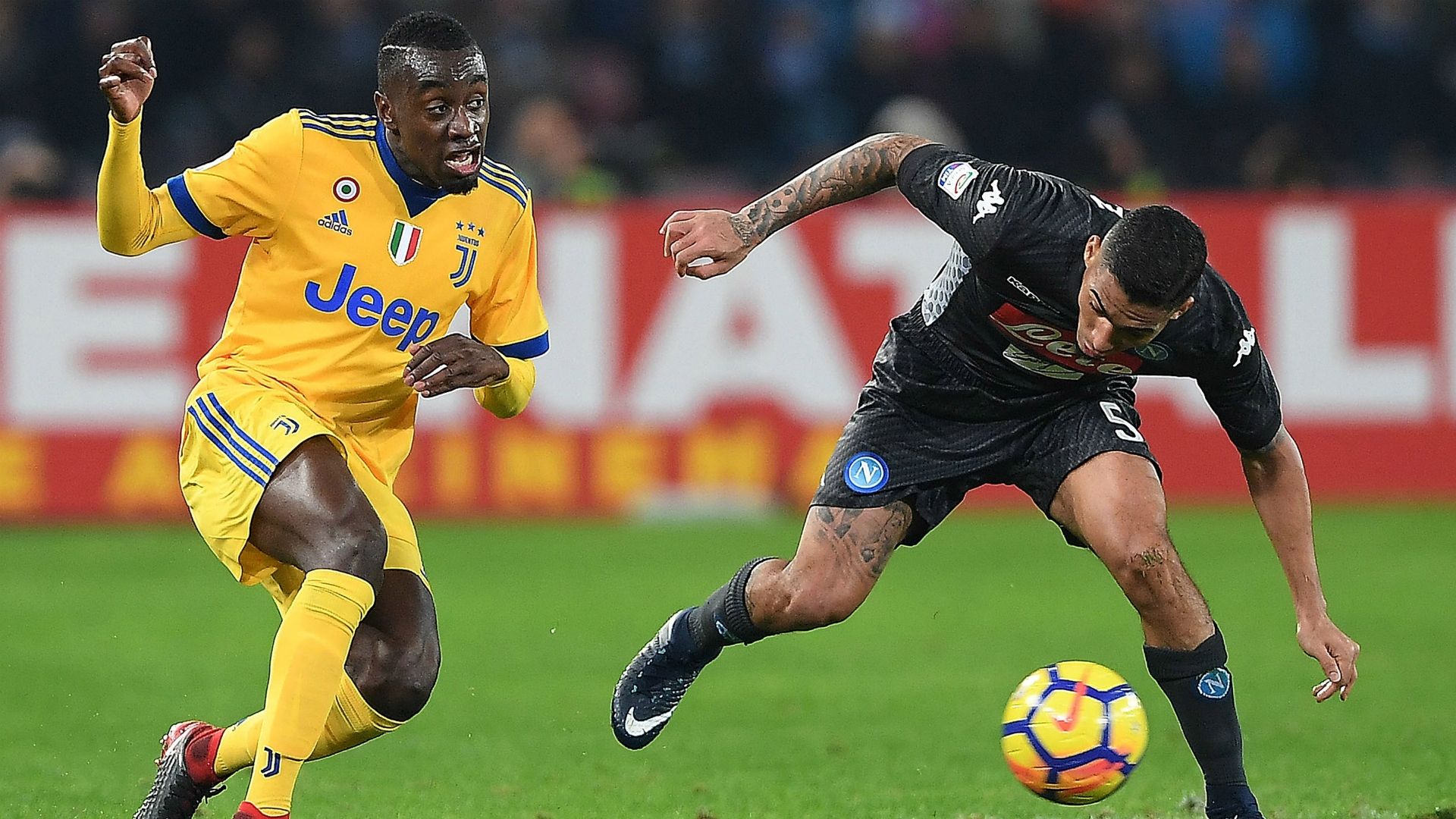 Douglas Costa Allan Napoli Juventus Serie A