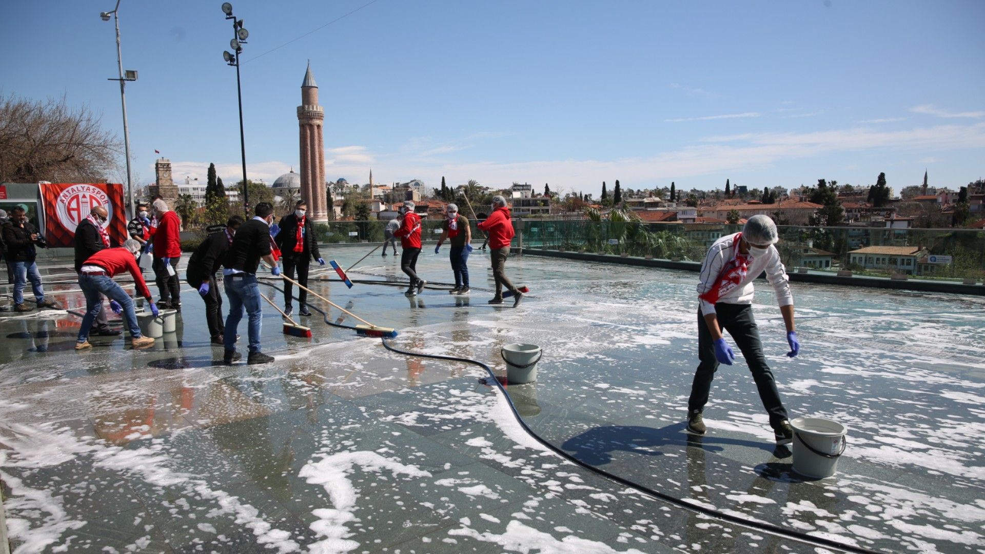 Antalya Taraftar Temizlik 03202020