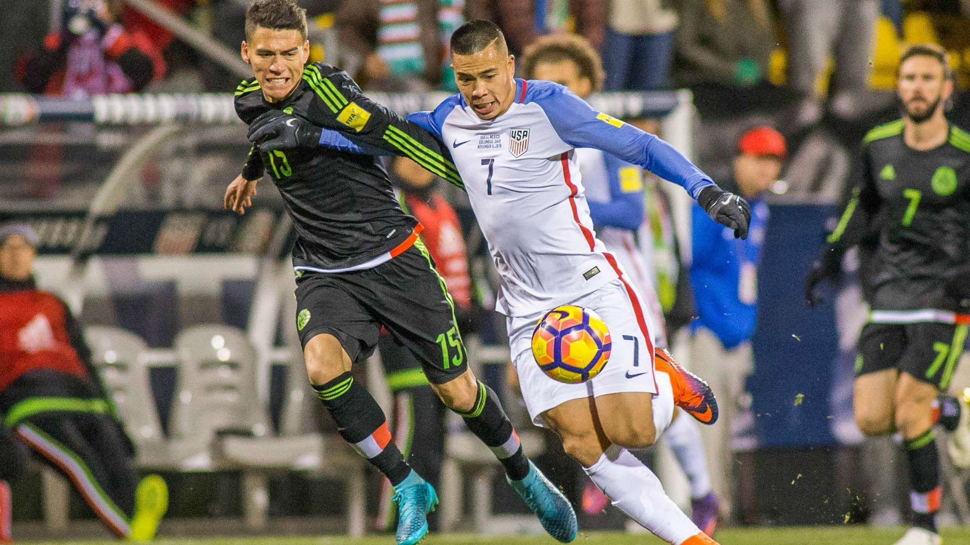 Bobby Wood Hector Moreno USA Mexico 11112016