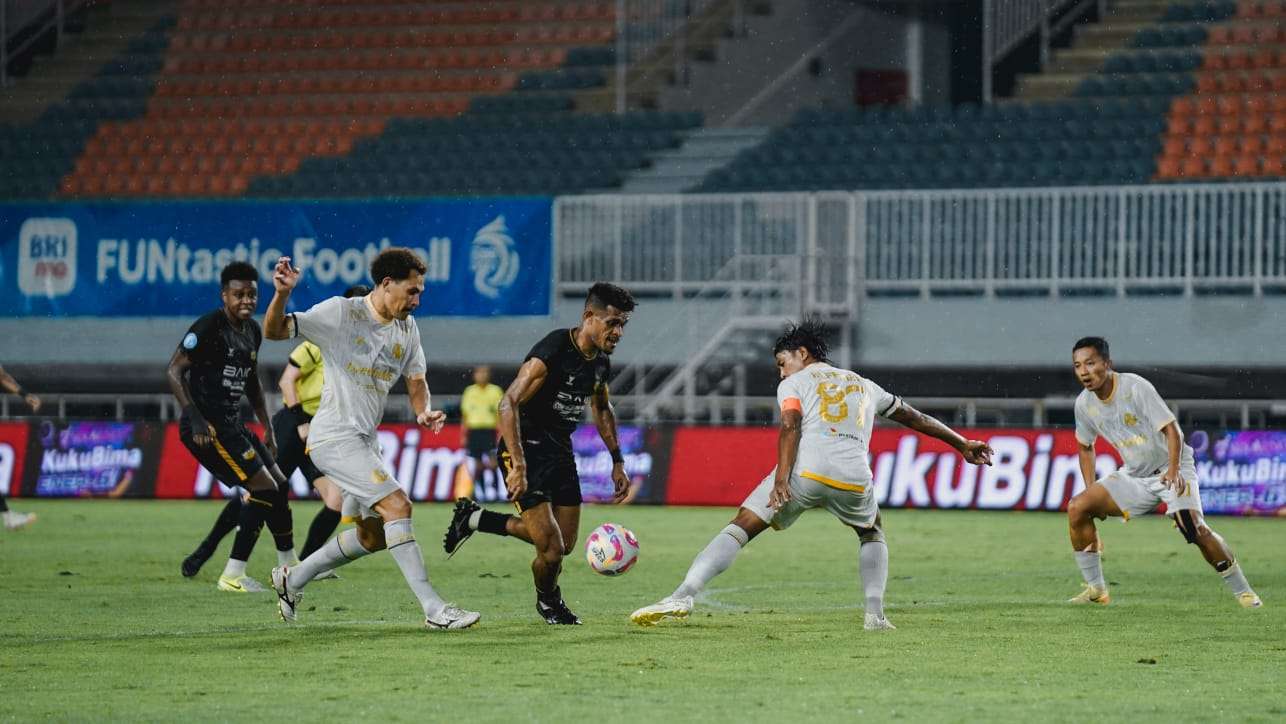 Dewa United vs Arema