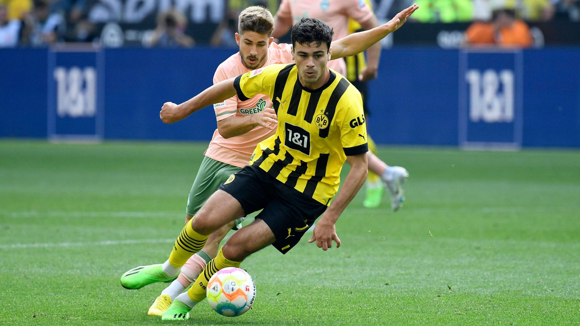 GERMANY ONLY: GIOVANNI REYNA BORUSSIA DORTMUND BUNDESLIGA 20082022