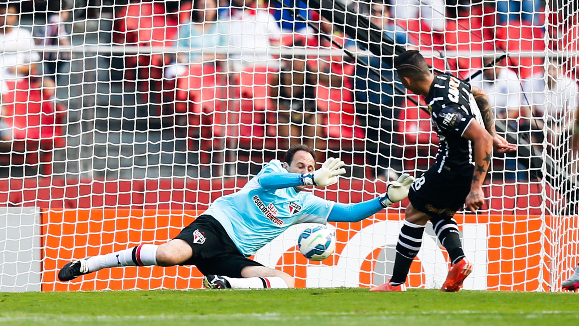 São Paulo x Corinthians 09082015 Rogério Ceni Luciano