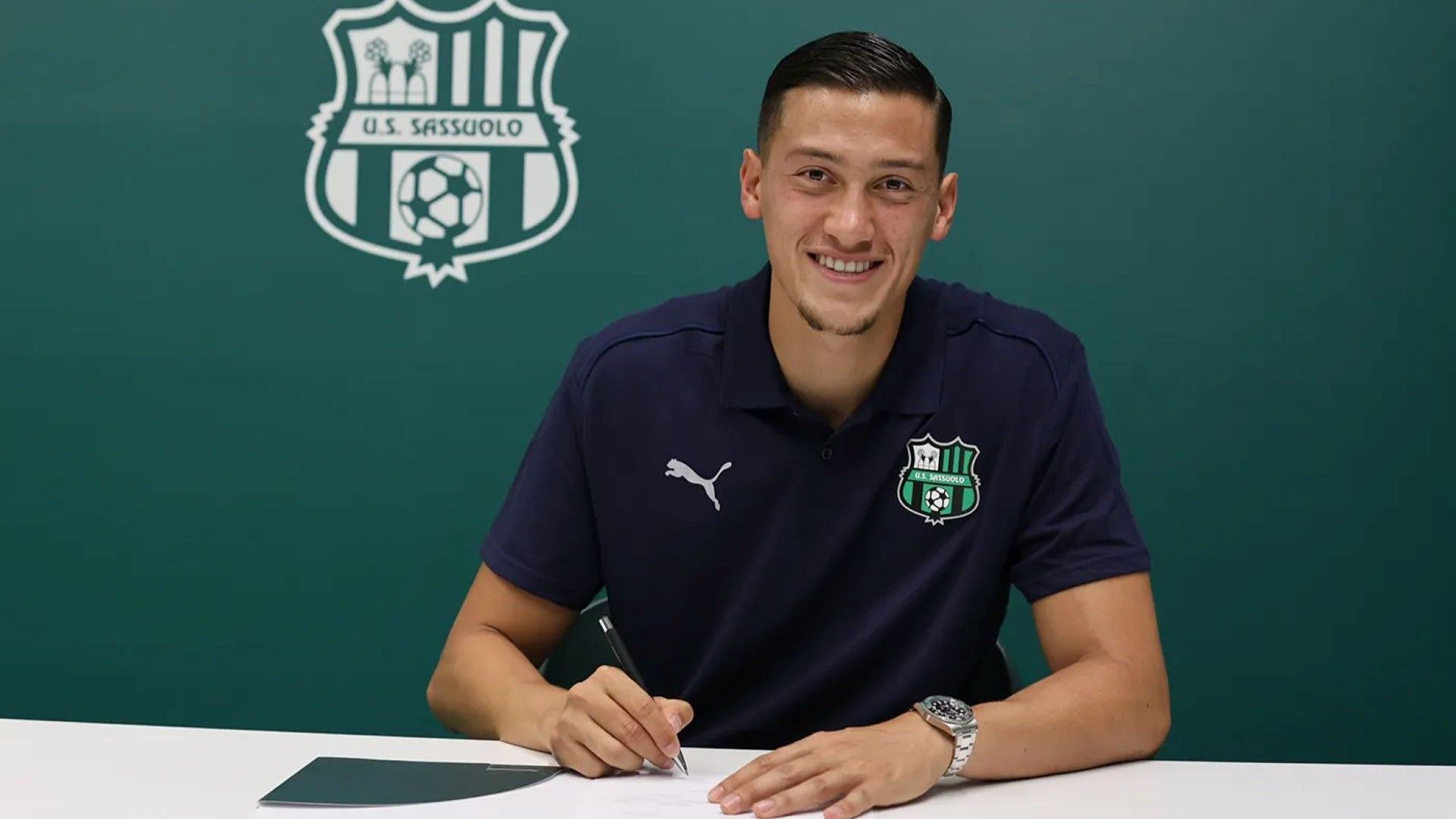 RESMI Diumumkan Sassuolo, Jay Idzes Kembali Ke Serie A