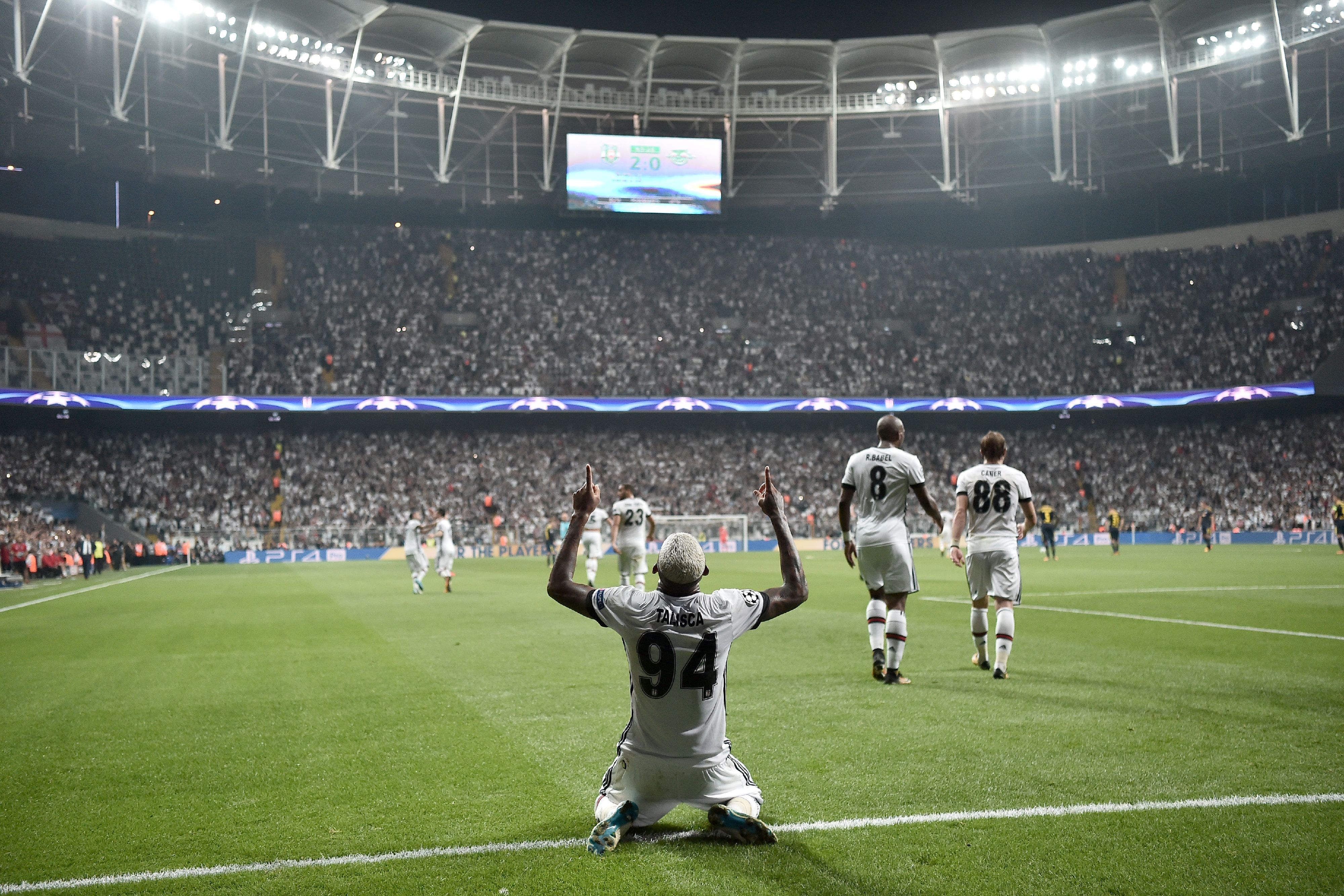 Anderson Talisca Besiktas RB Leipzig 09/26/17
