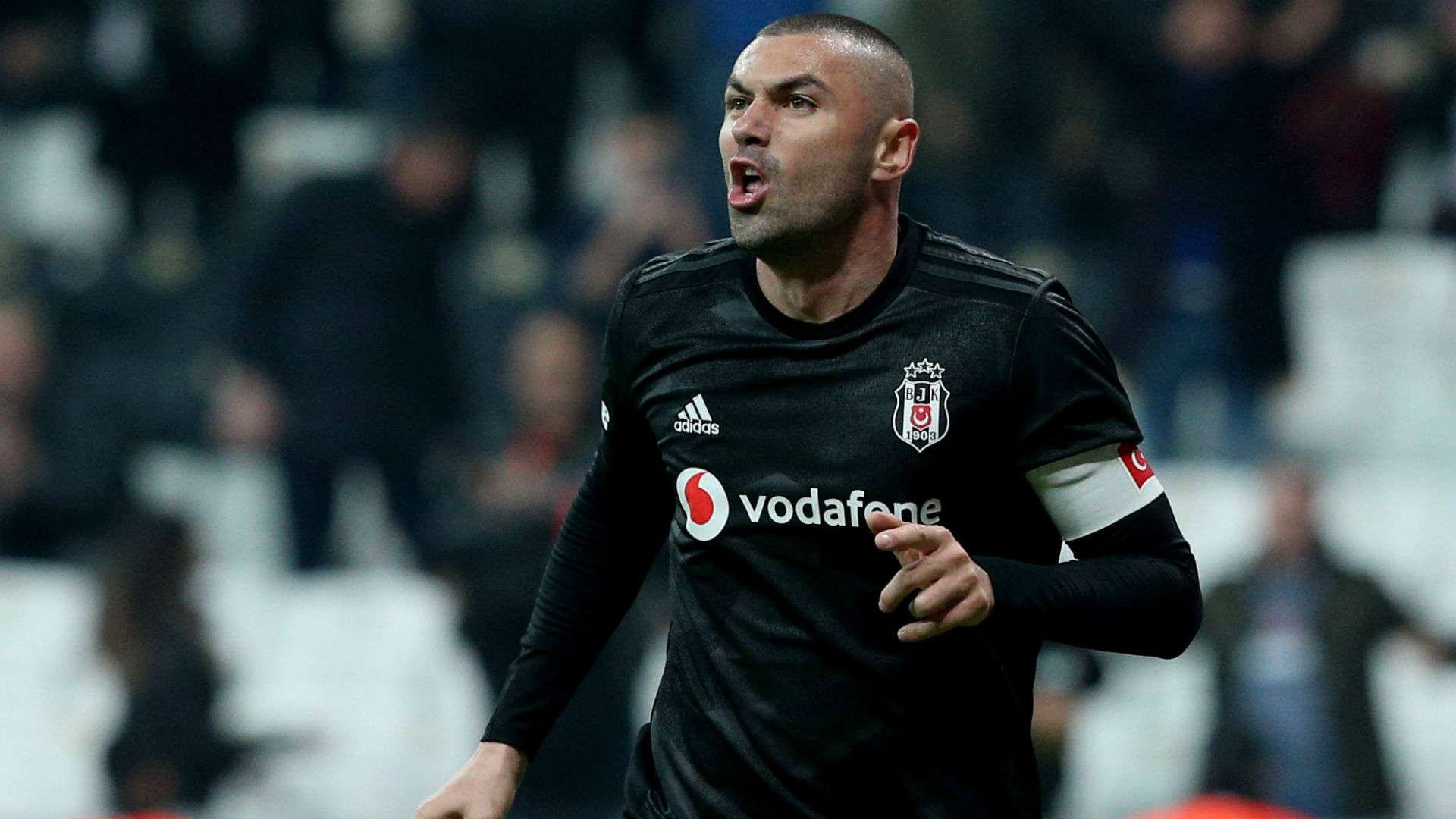 Burak Yilmaz Besiktas v Kayserispor 12022019