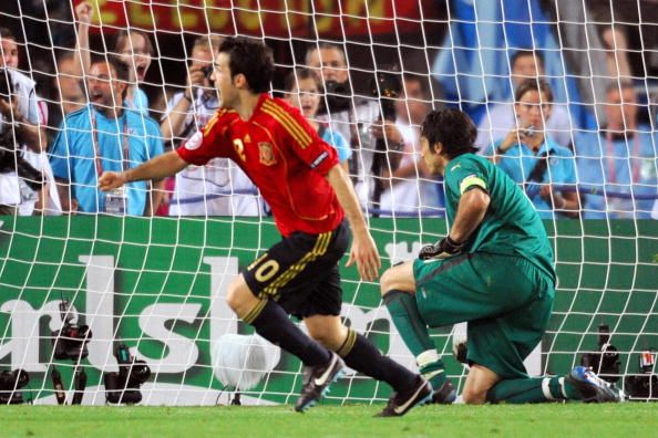 Spain v Italy Cesc Fábregas celebrating Euro 2008
