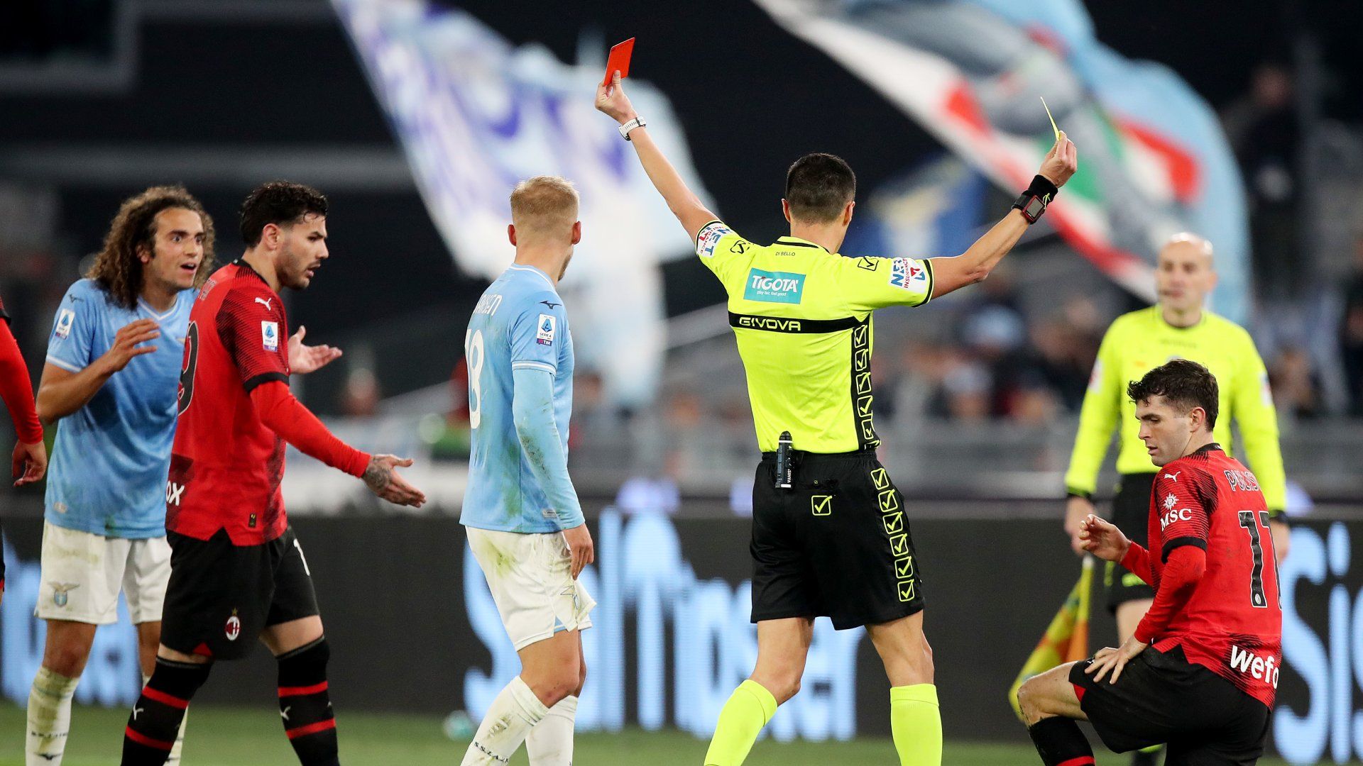 Matteo Guendouzi Christian Pulisic cards Lazio AC Milan 2023-24