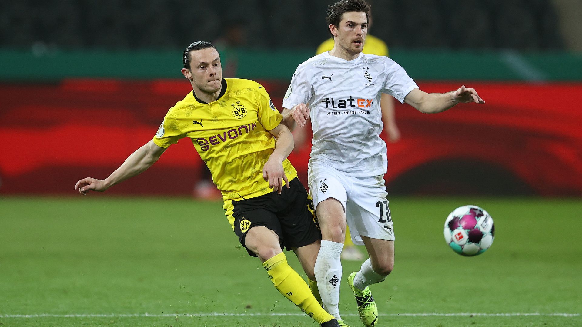 NICO SCHULZ BORUSSIA DORTMUND 02032021