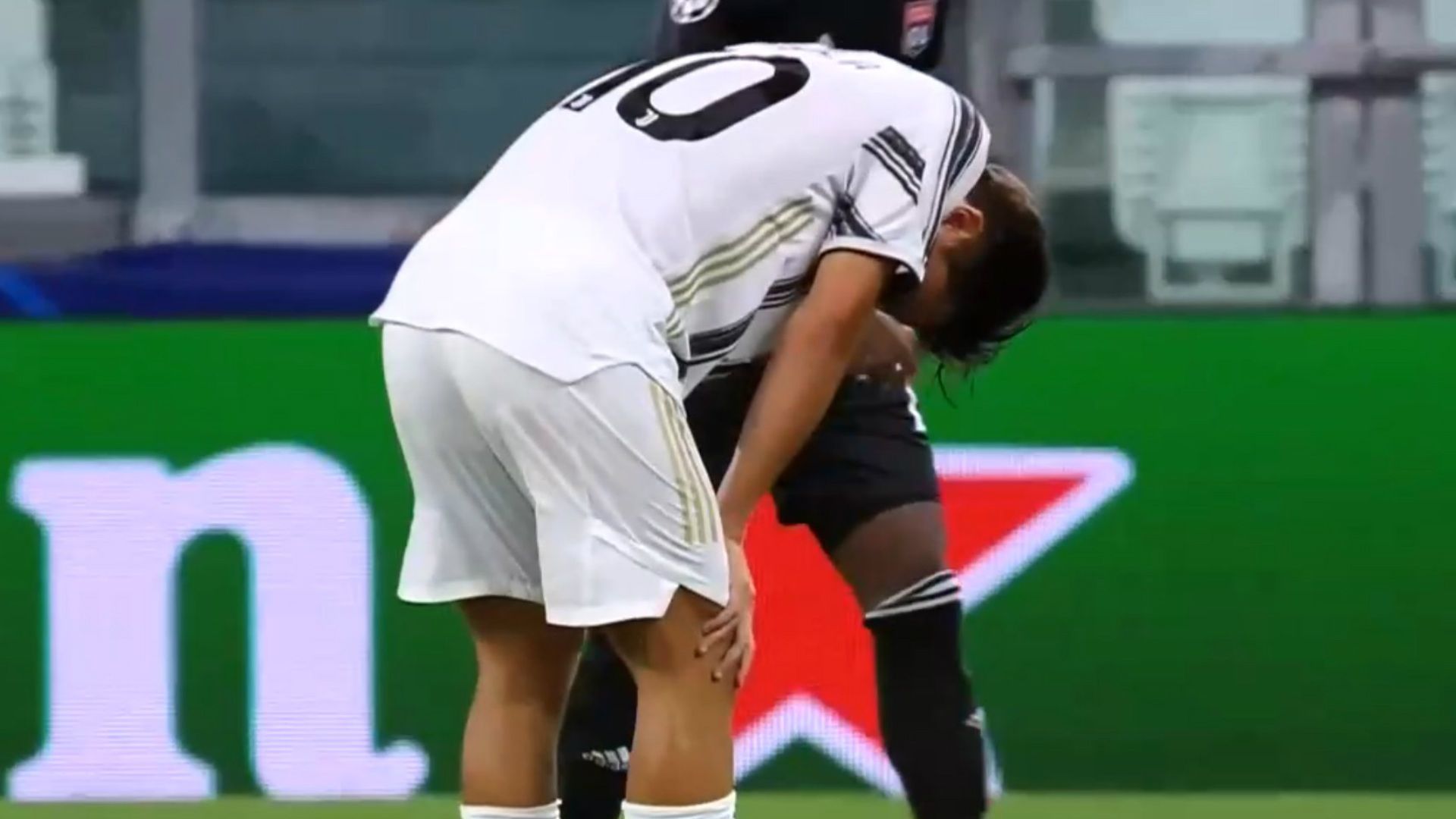 captura Dybala Juventus Lyon Champions League 07082020