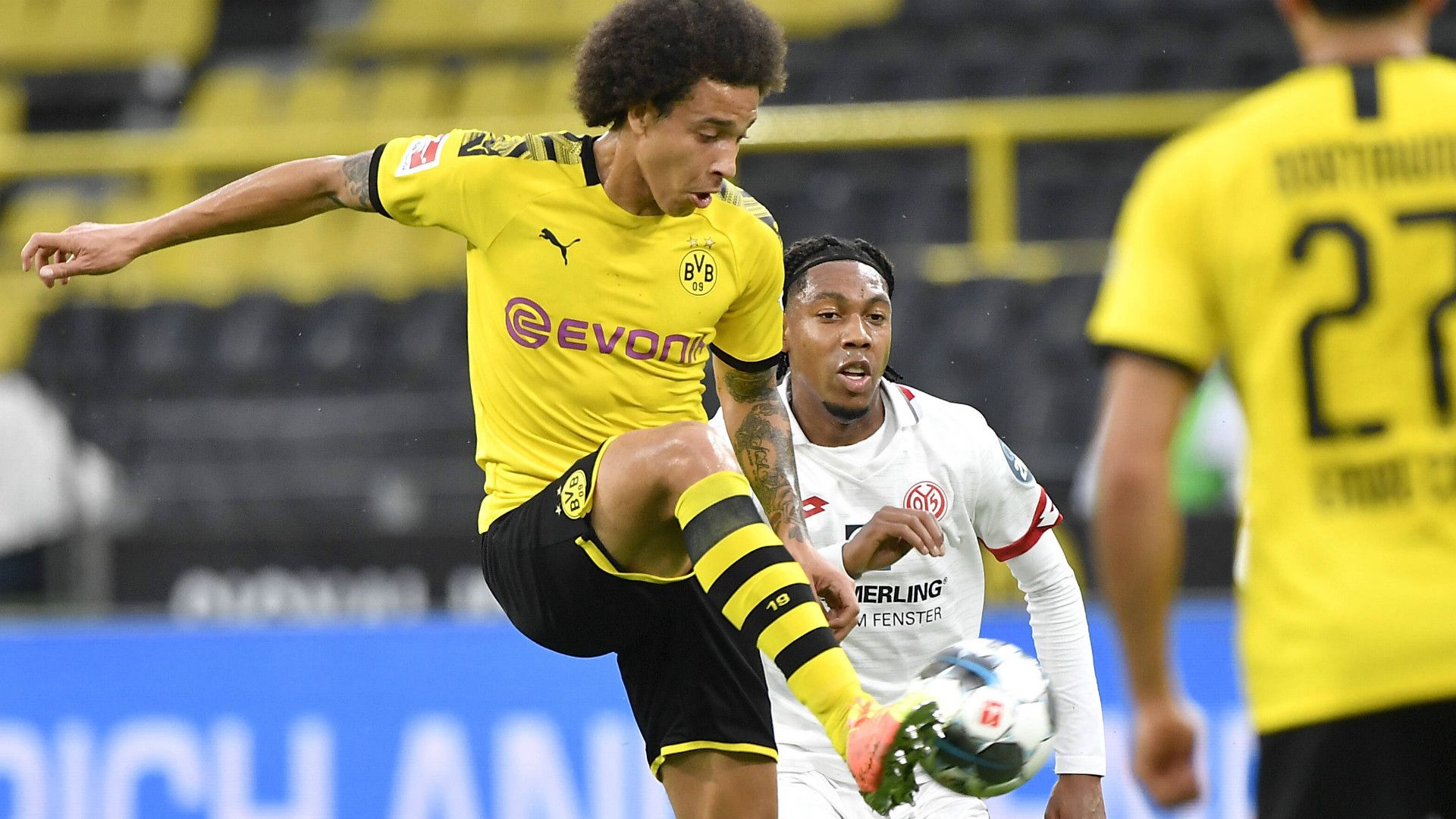 GERMANY ONLY: AXEL WITSEL BORUSSIA DORTMUND GERMAN BUNDESLIGA 17062020