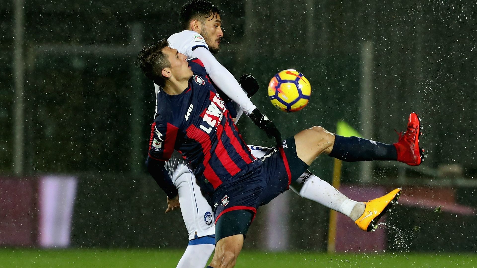 Ante Budimir Josè Palomino Crotone Atalanta Serie A