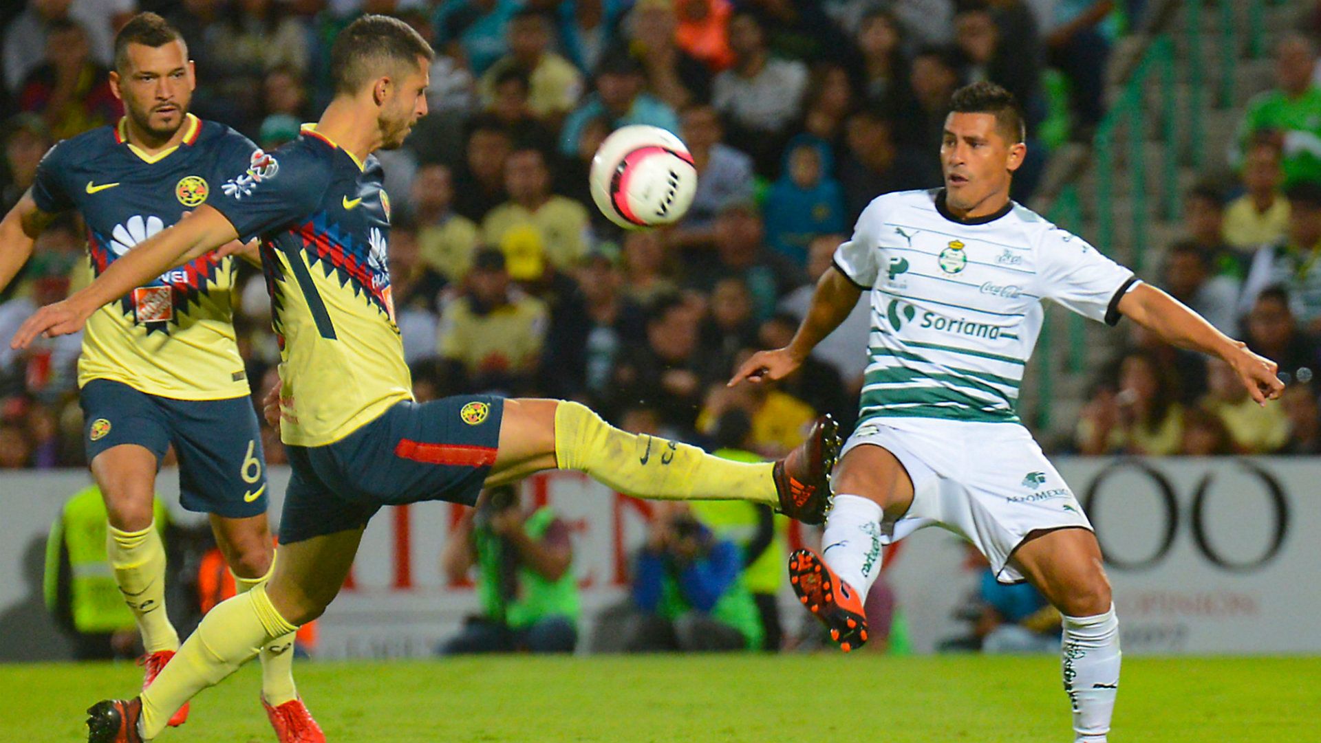 Guido Rodriguez Club America Osvaldo Martinez Santos Laguna
