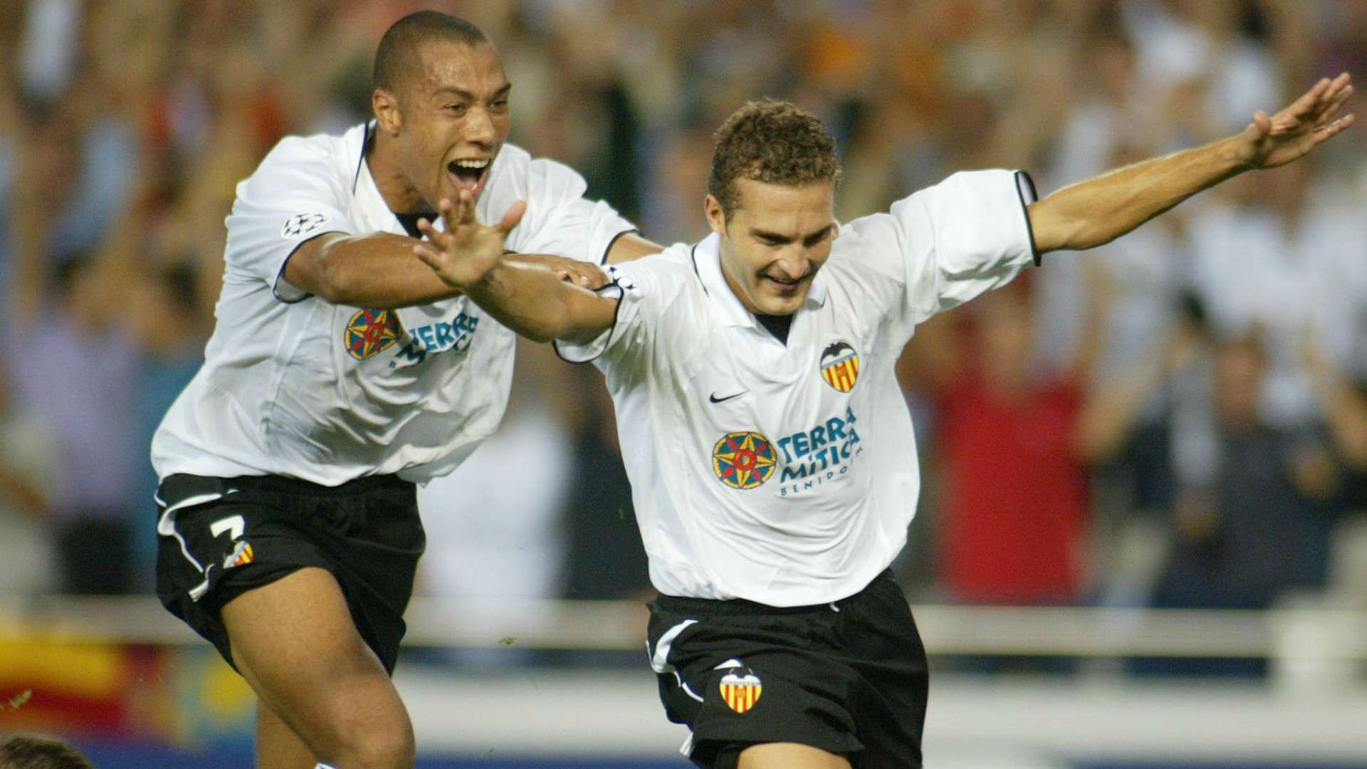 Carew, Baraja Valencia 2000