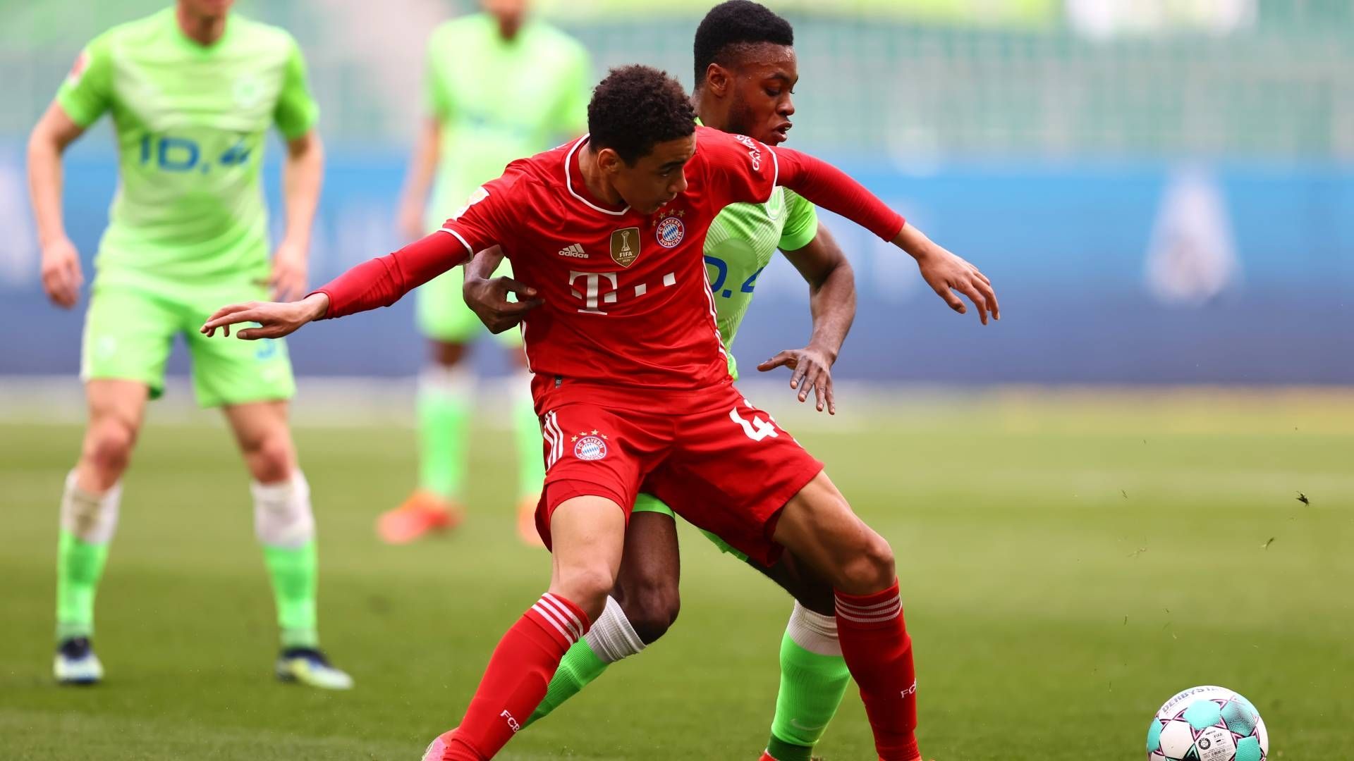 Jamal Musiala Ridle Baku FC Bayern München VfL Wolfsburg