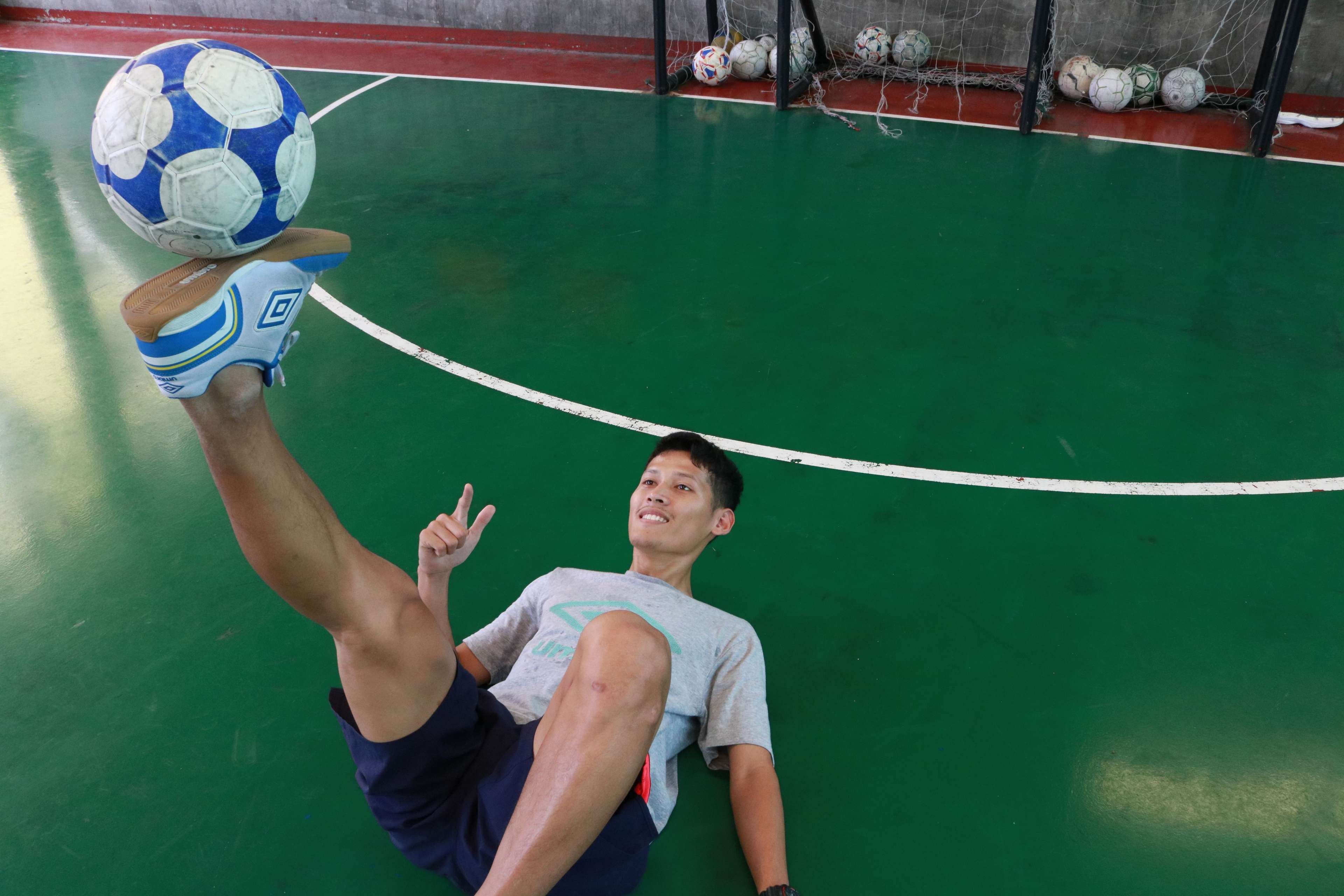 เกม - พงศ์สรร อดทน