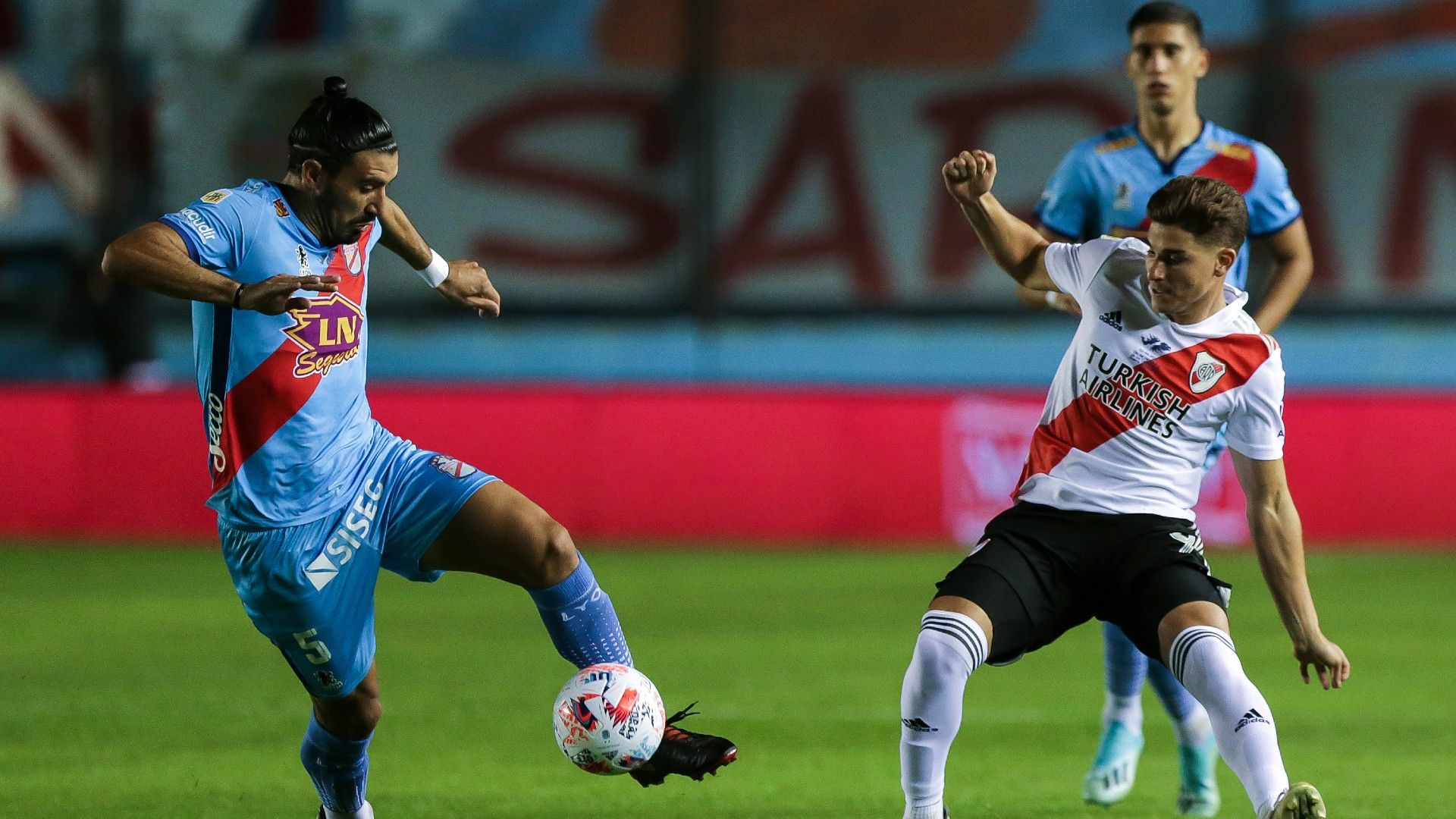 Emiliano Mendez Julian Alvarez Arsenal River Copa Liga Profesional 03042021