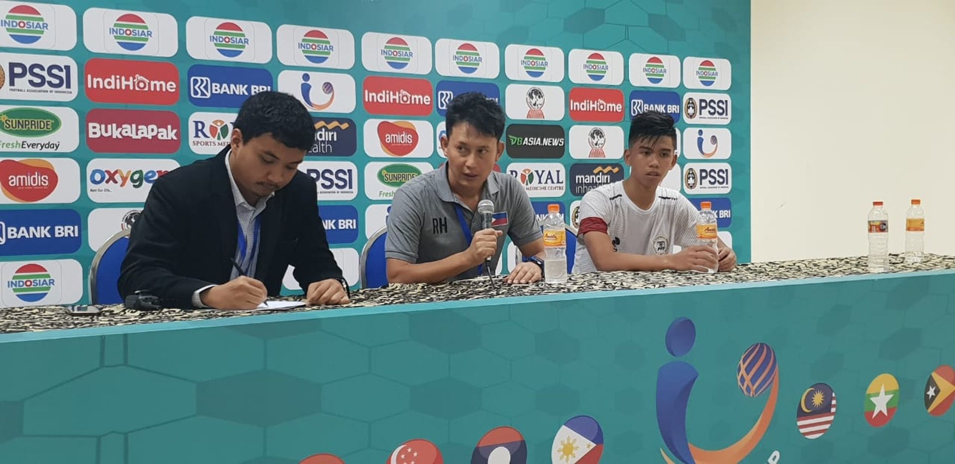 Hirata Reiji & Fidel Victor Palogan Tacardon - Filipina U-19