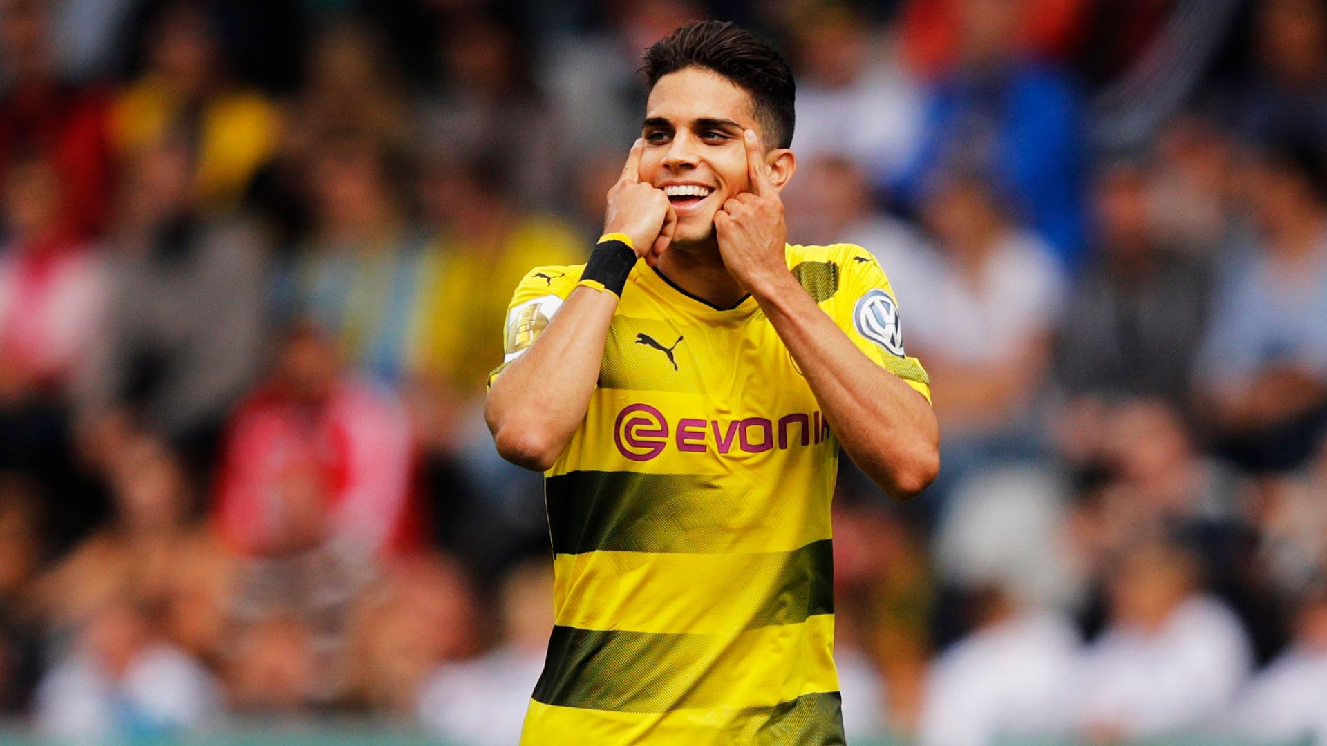 marc bartra borussia dortmund bundesliga 081217