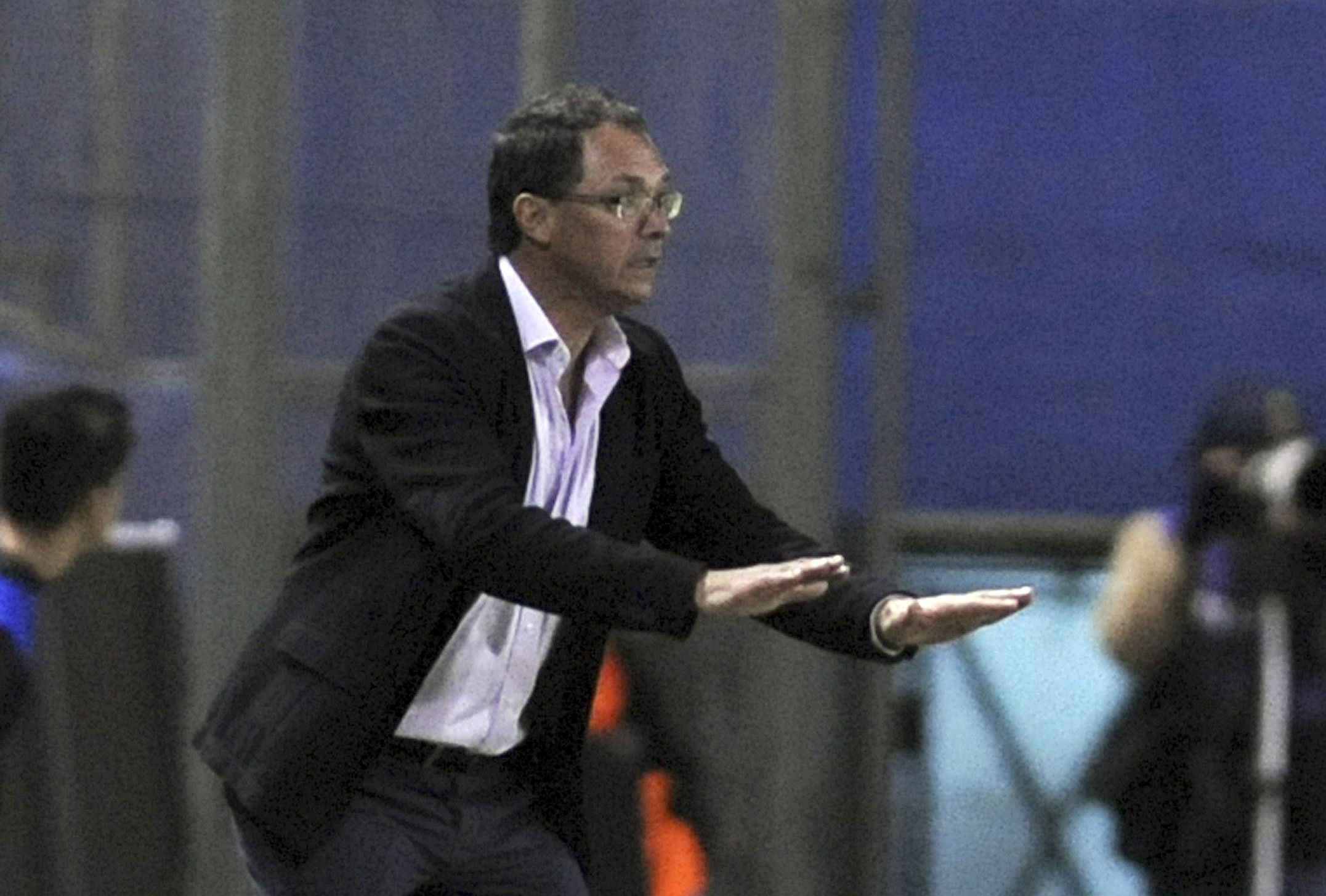 Wanderers coach Alfredo Arias