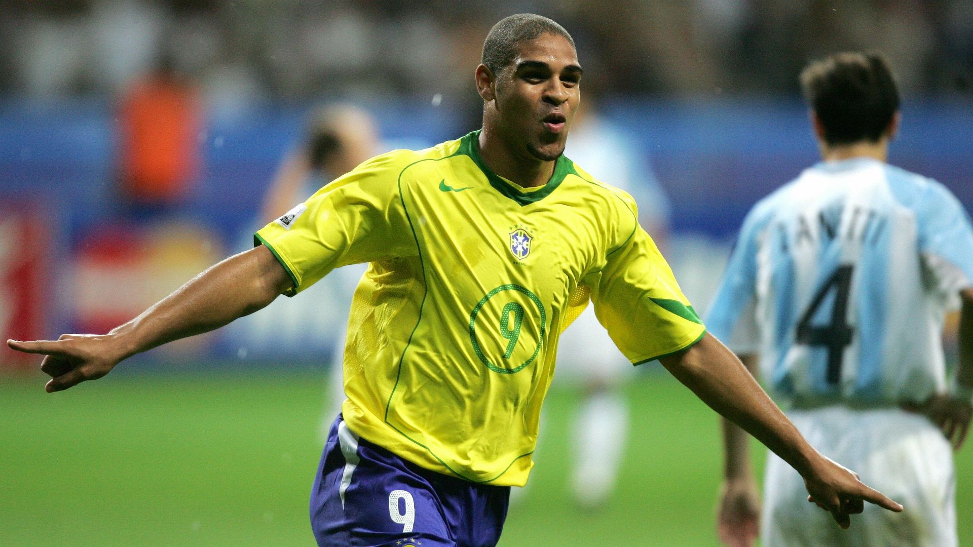 Adriano Argentina Brazil 2005 Confed