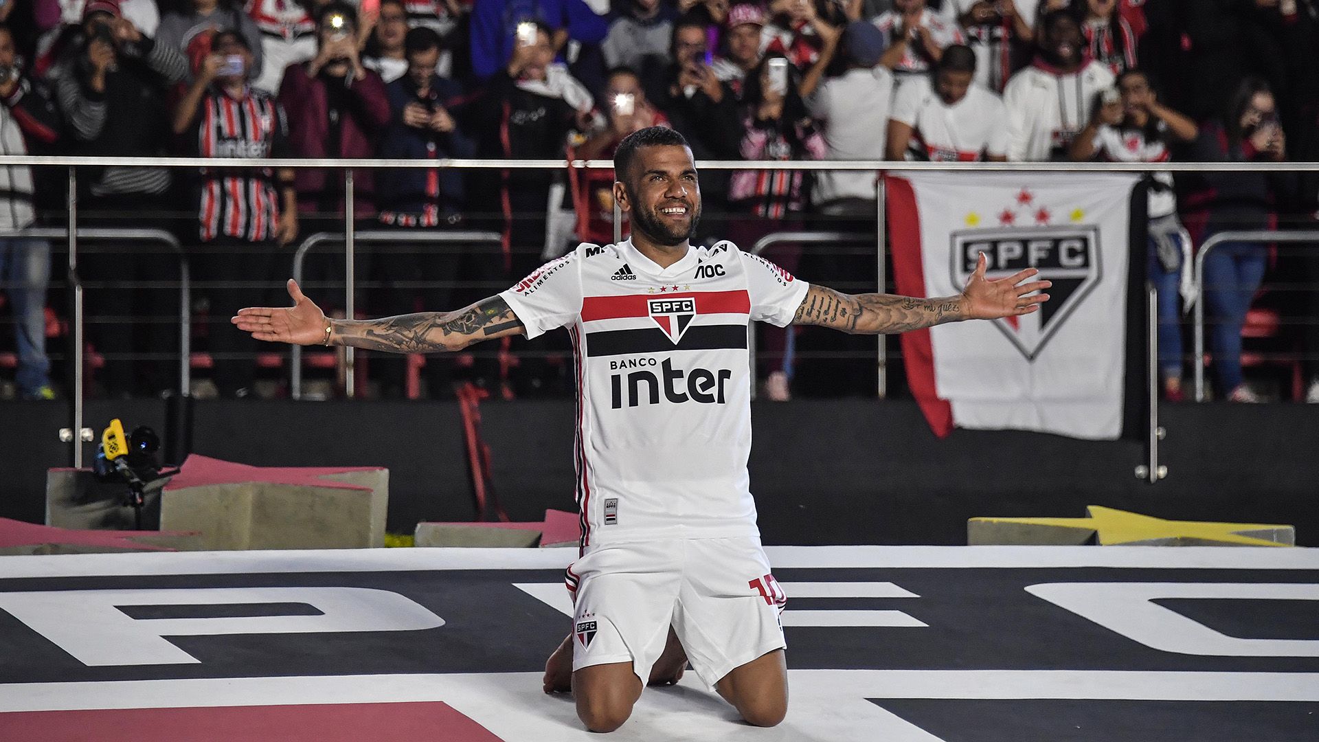 Dani Alves São Paulo Morumbi 06082019