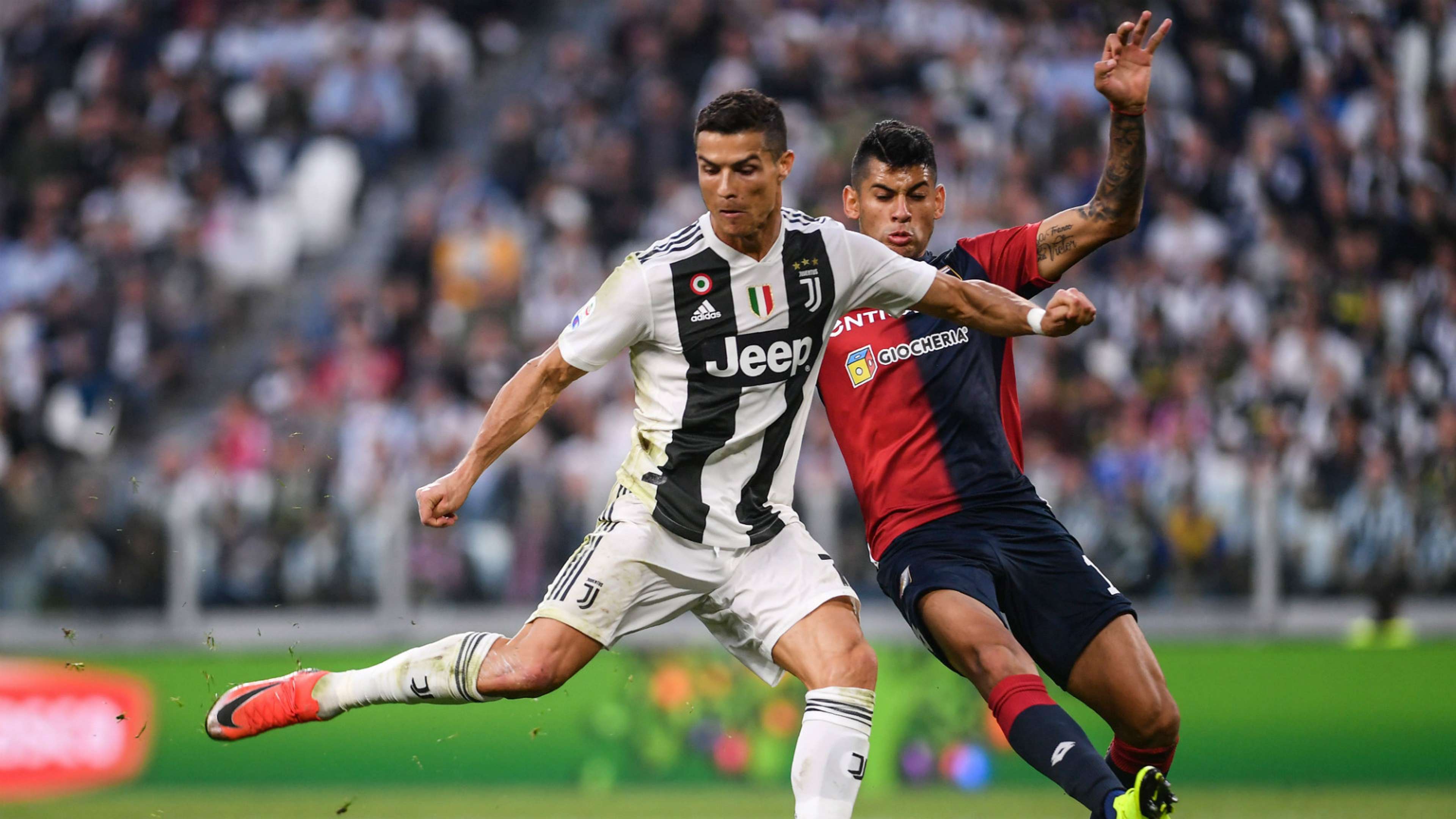 Cristiano Ronaldo Romero Juventus Genoa