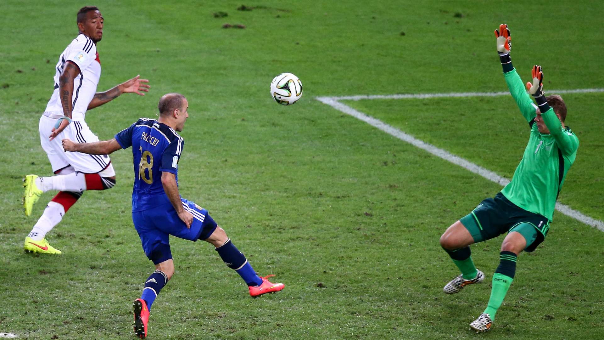 Jerome Boateng Manuel Neuer Rodrigo Palacio Germany Argentina World Cup 13072014