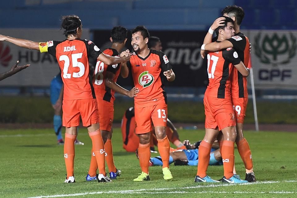 ใหญ่ นิลวงษ์