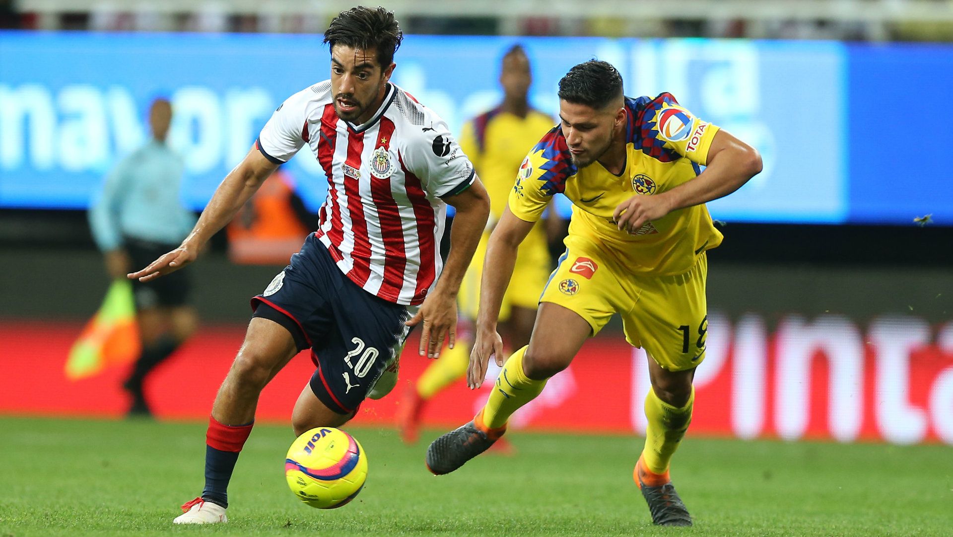 Rodolfo Pizarro Bruno Valdes Chivas América 160318