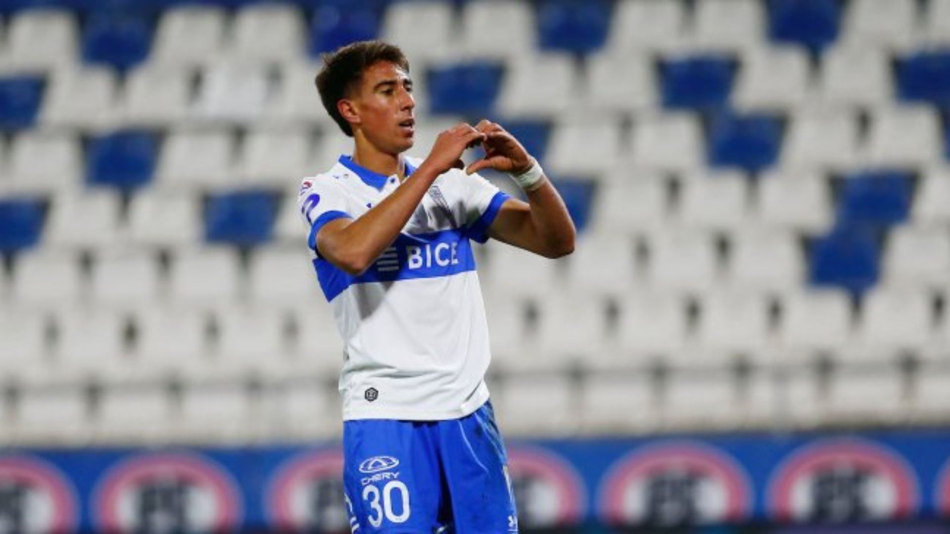 Diego Valencia Universidad Católica