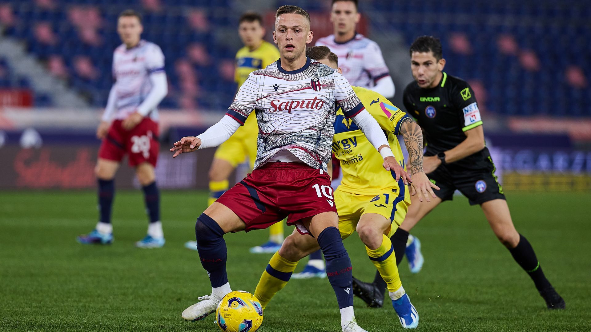 Jesper Karlsson Bologna