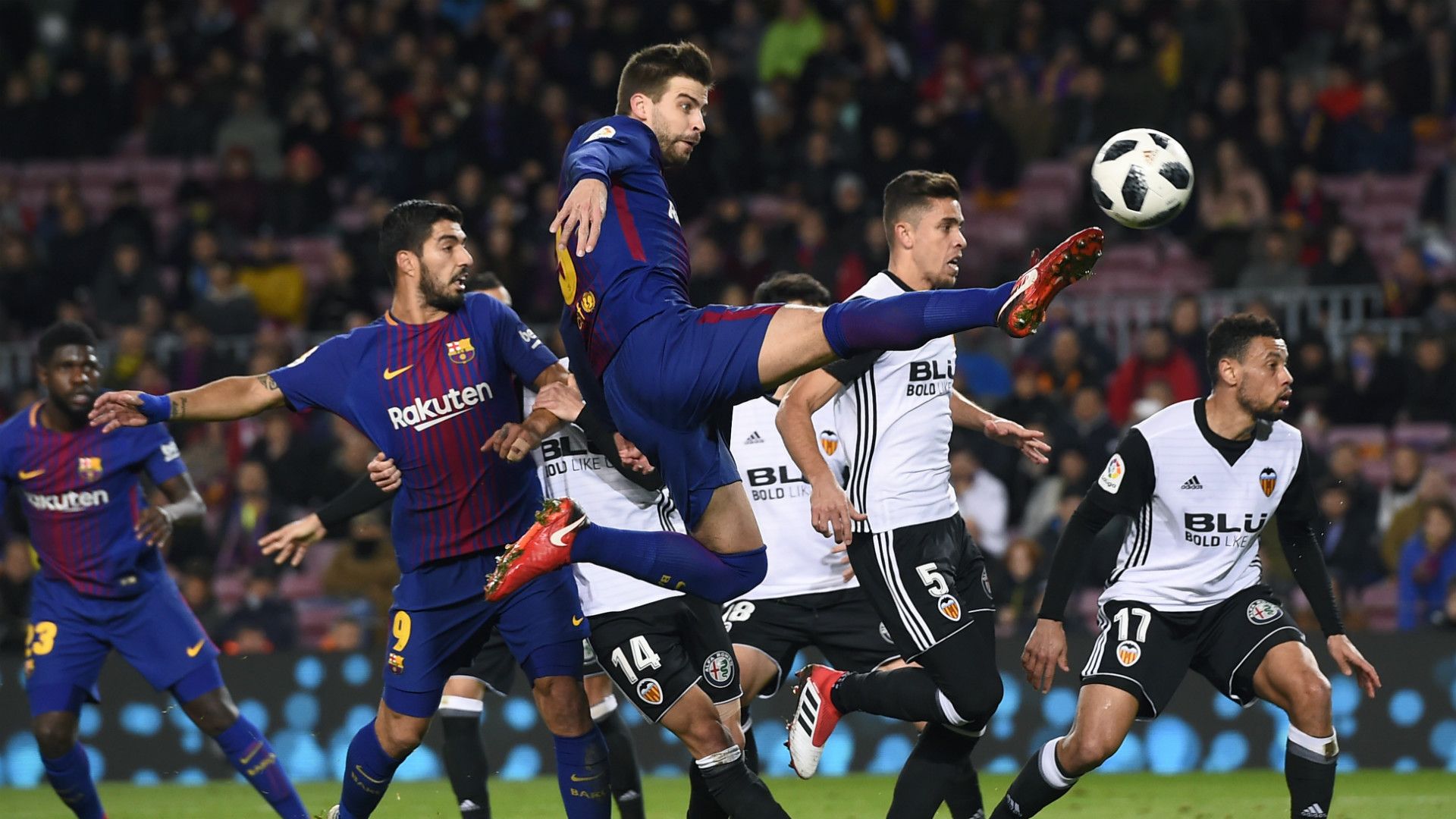 SUAREZ PIQUE BARCELONA VALENCIA COPA DEL REY