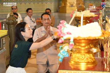 นวลพรรณ ล่ำซำ