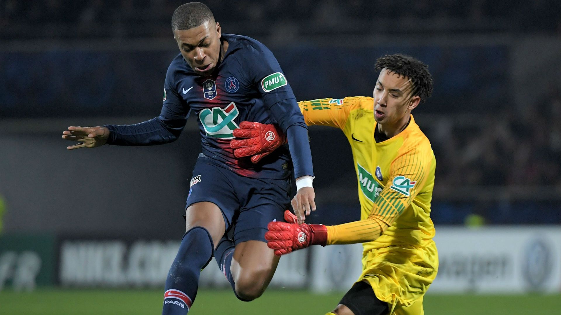Kylian Mbappe Pointivy PSG Coupe de France 06012019