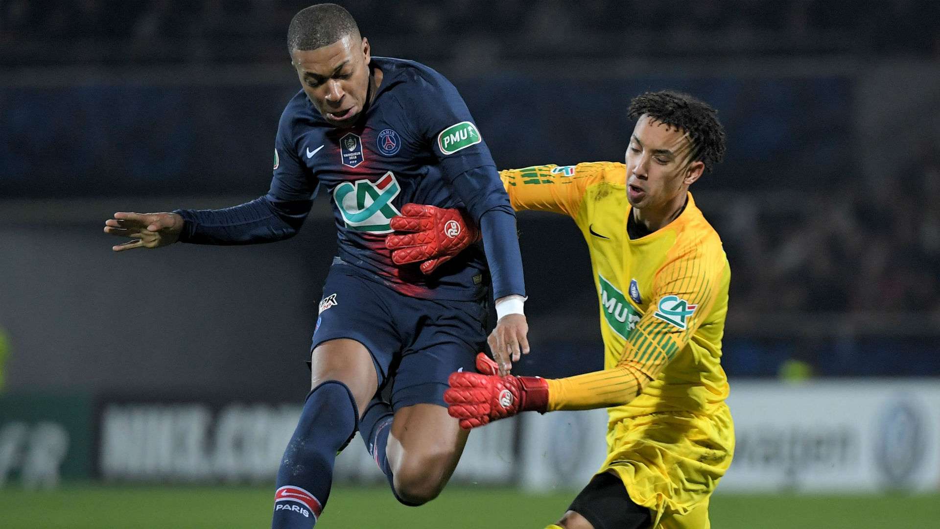 Kylian Mbappe Pointivy PSG Coupe de France 06012019