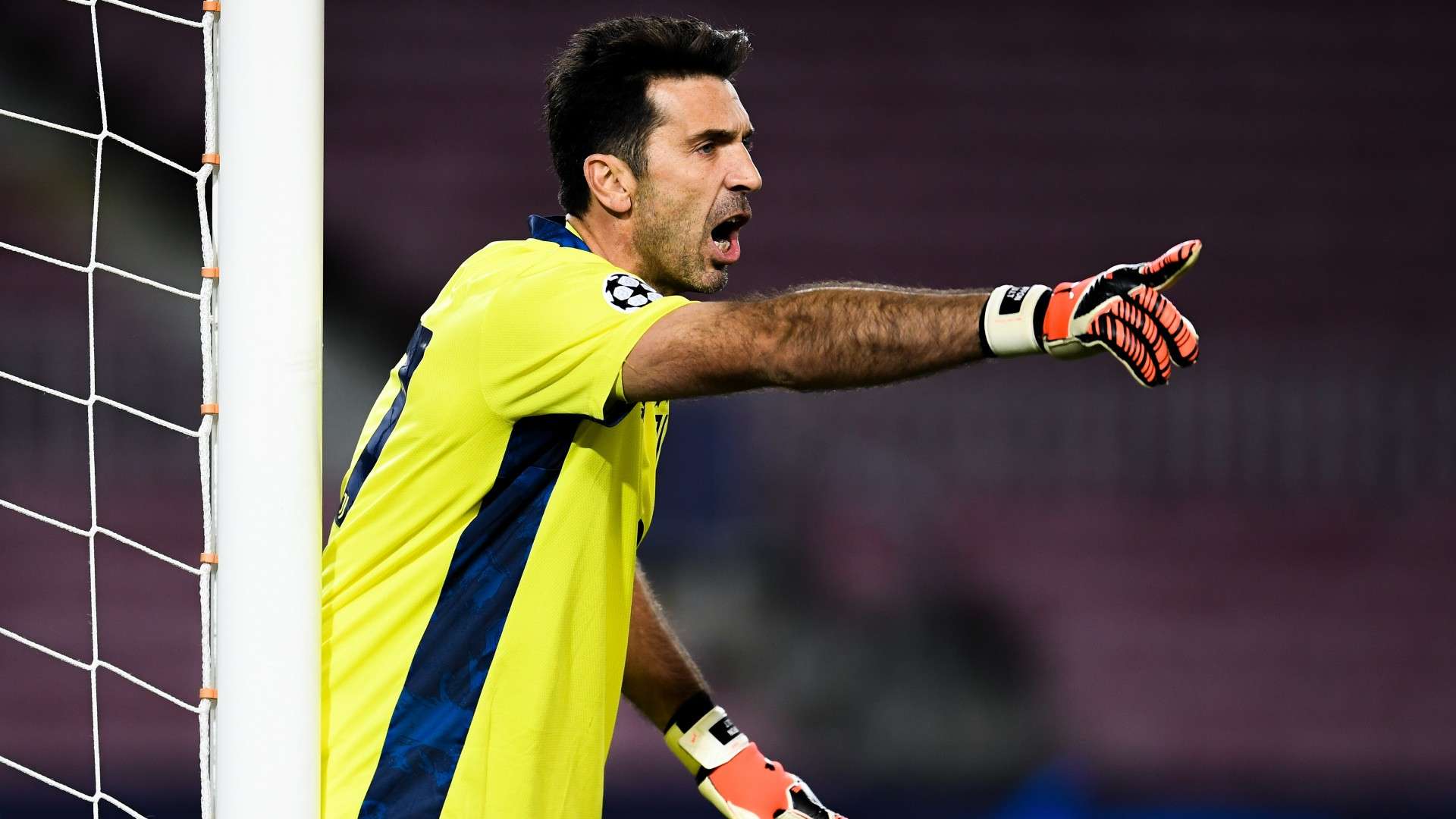 Gianluigi Buffon - Barcelona Juventus - Champions League 2020/21
