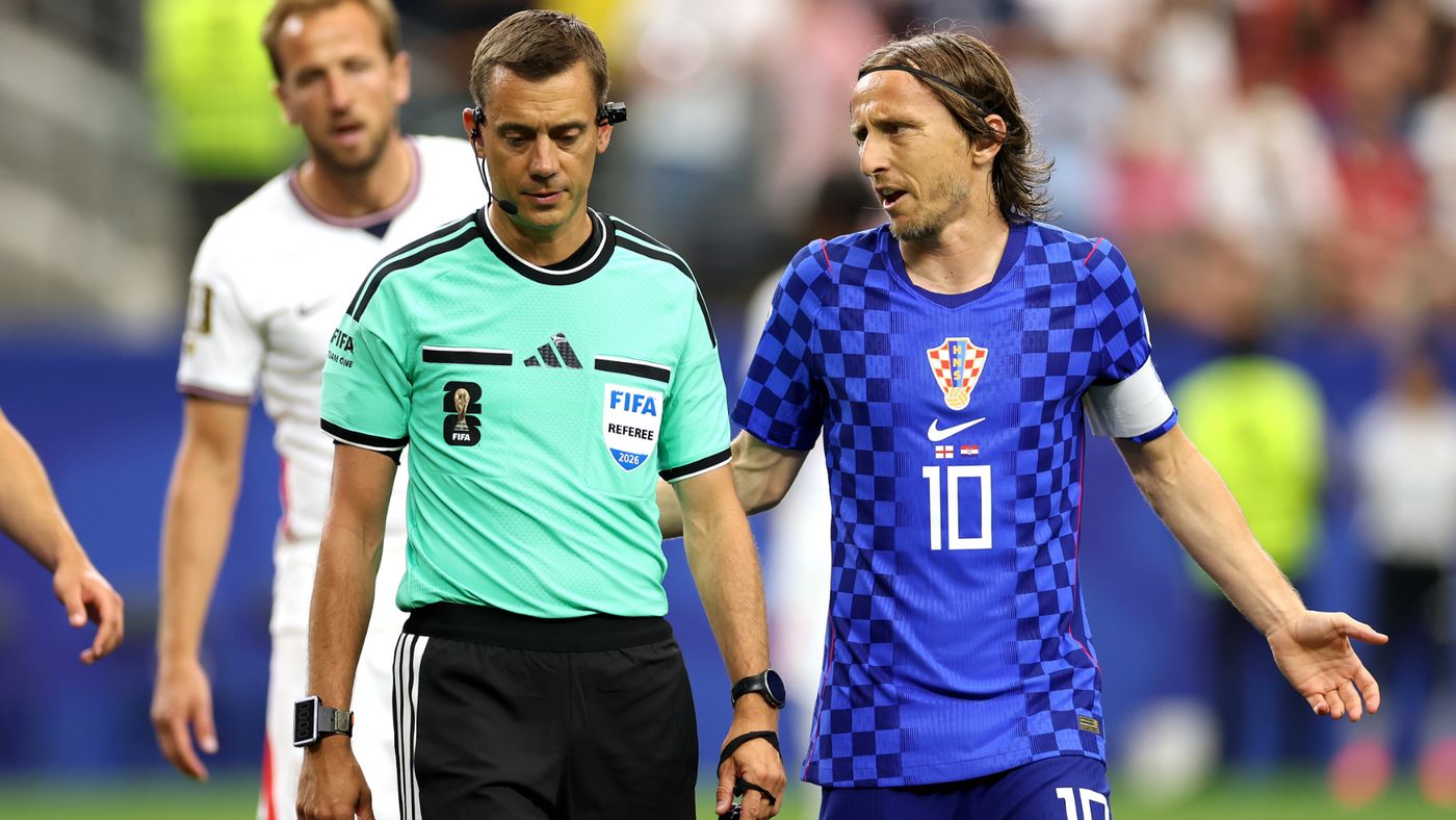 بعد أن أخرجتهم البرتغال وغادرت كأس العالم.. كرواتيا تتقدم بشكوى إلى الفيفا لإساءة استخدام التكنولوجيا!