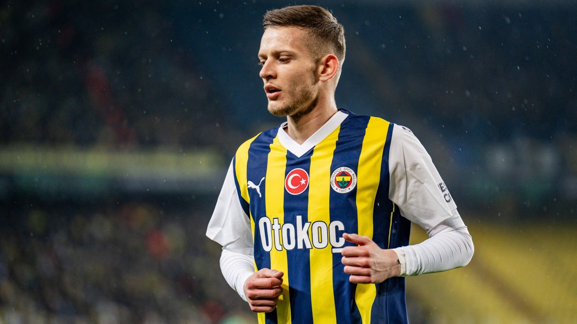 Sebastian Szymanski of Fenerbahce
