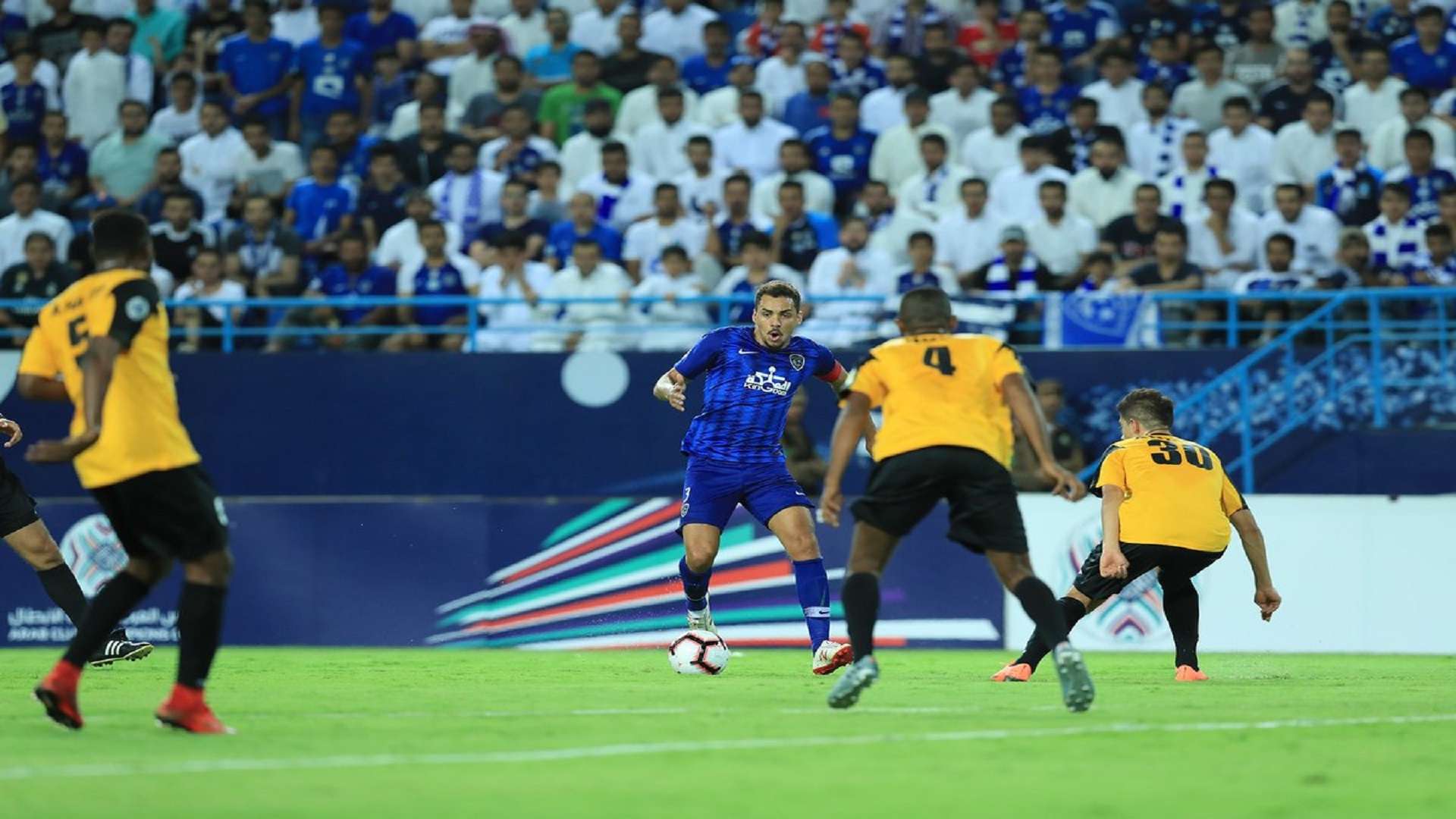 الهلال - الشباب العماني