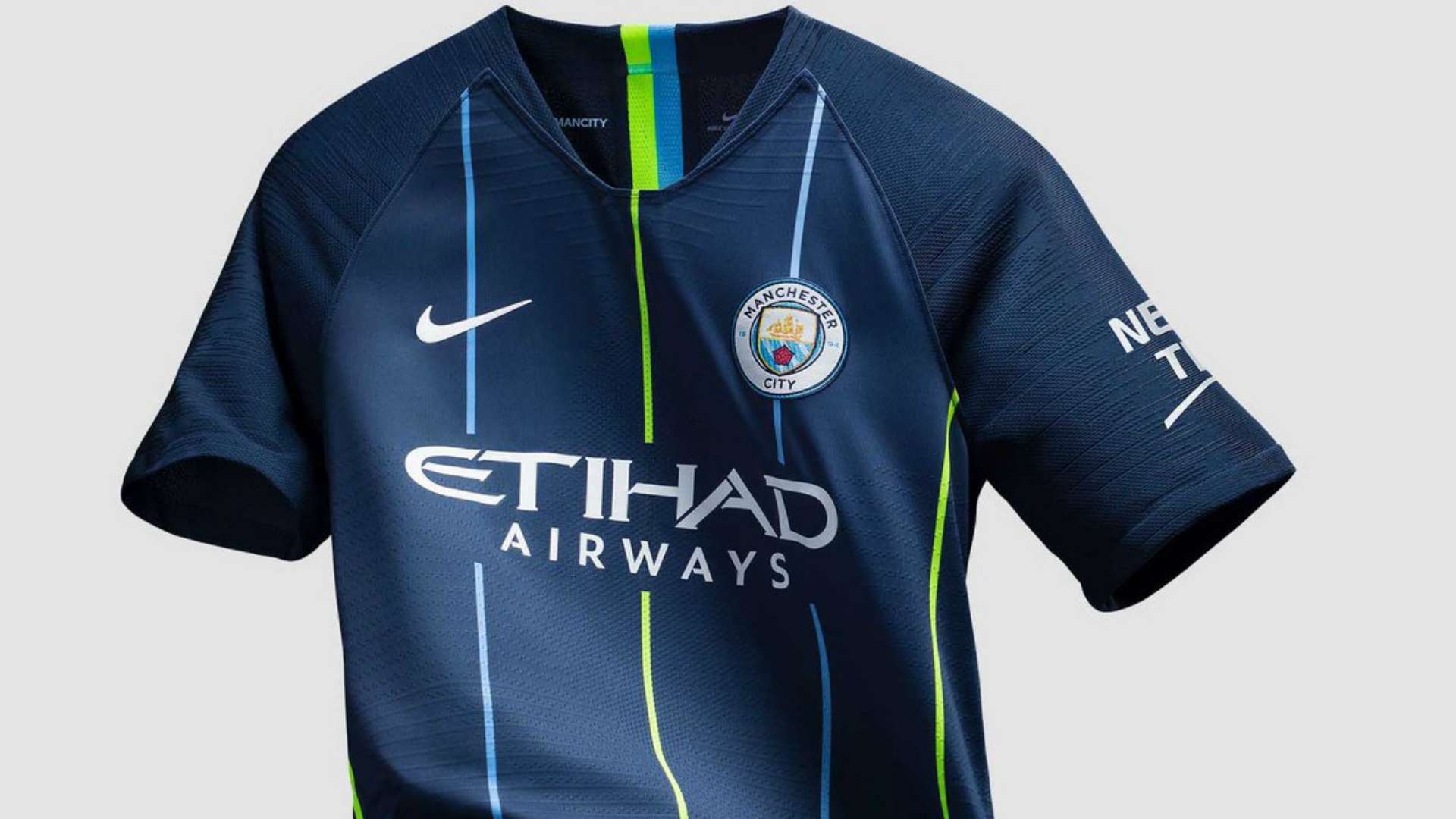 Manchester City deplasman formasi 2018/2019
