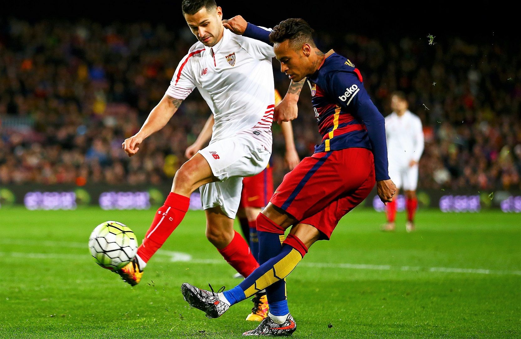 Neymar - Rabona kick