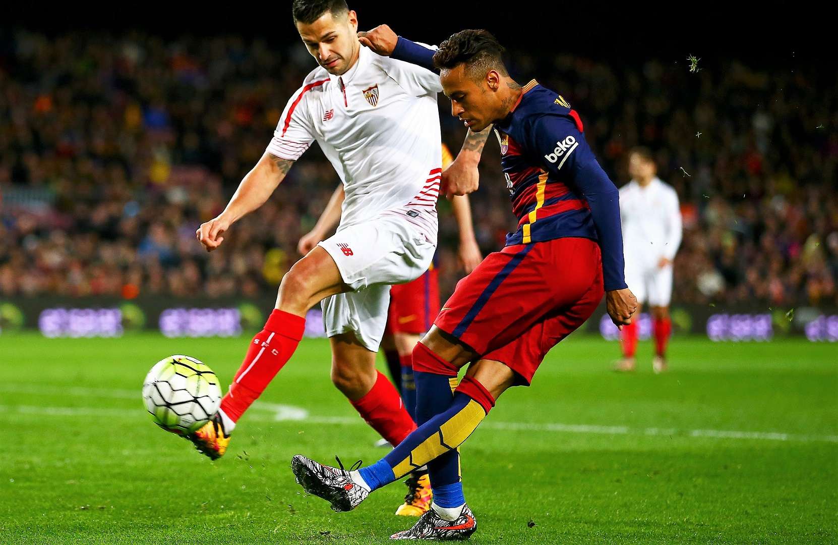 Neymar - Rabona kick