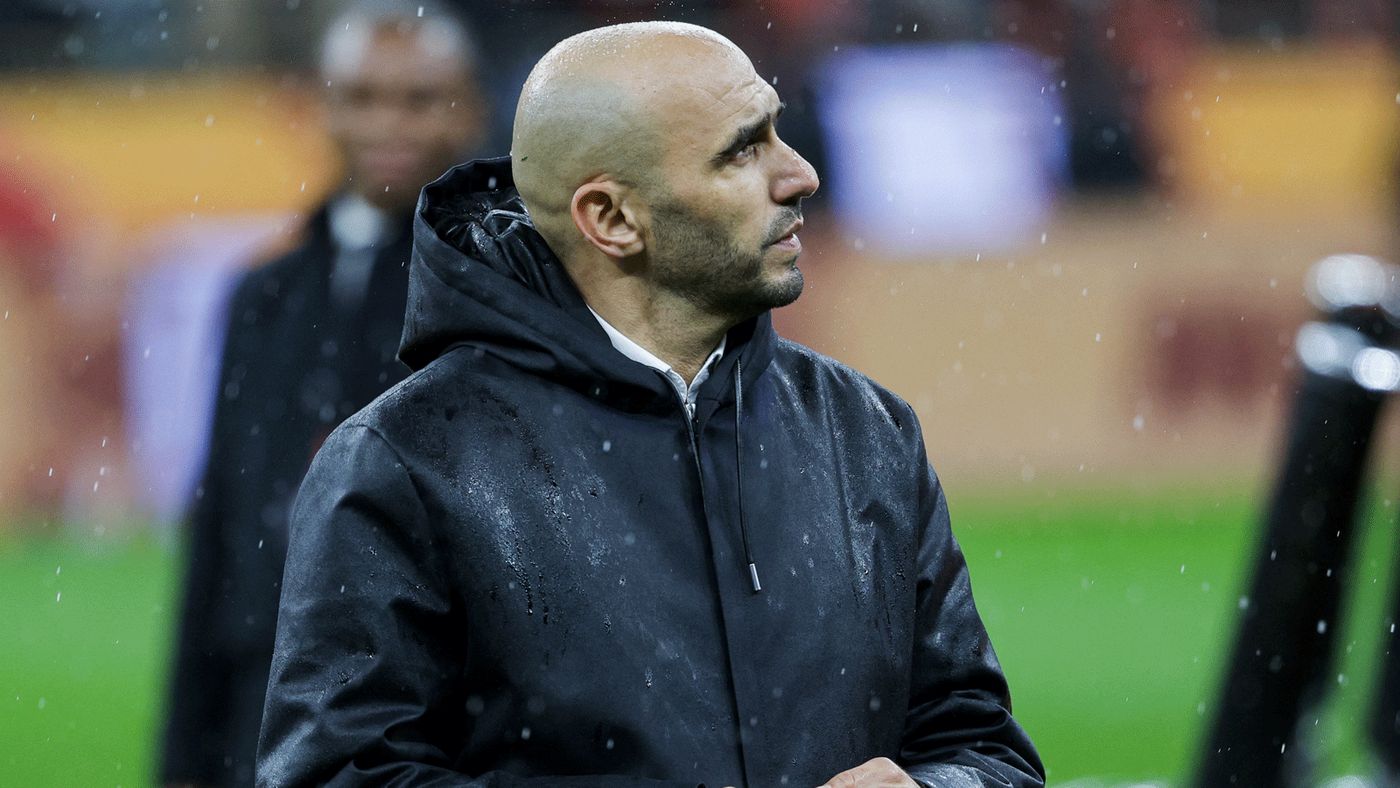 بعد غيابه عن المونديال .. وليد الركراكي مرشح لتدريب هذا المنتخب العربي في كأس آسيا!