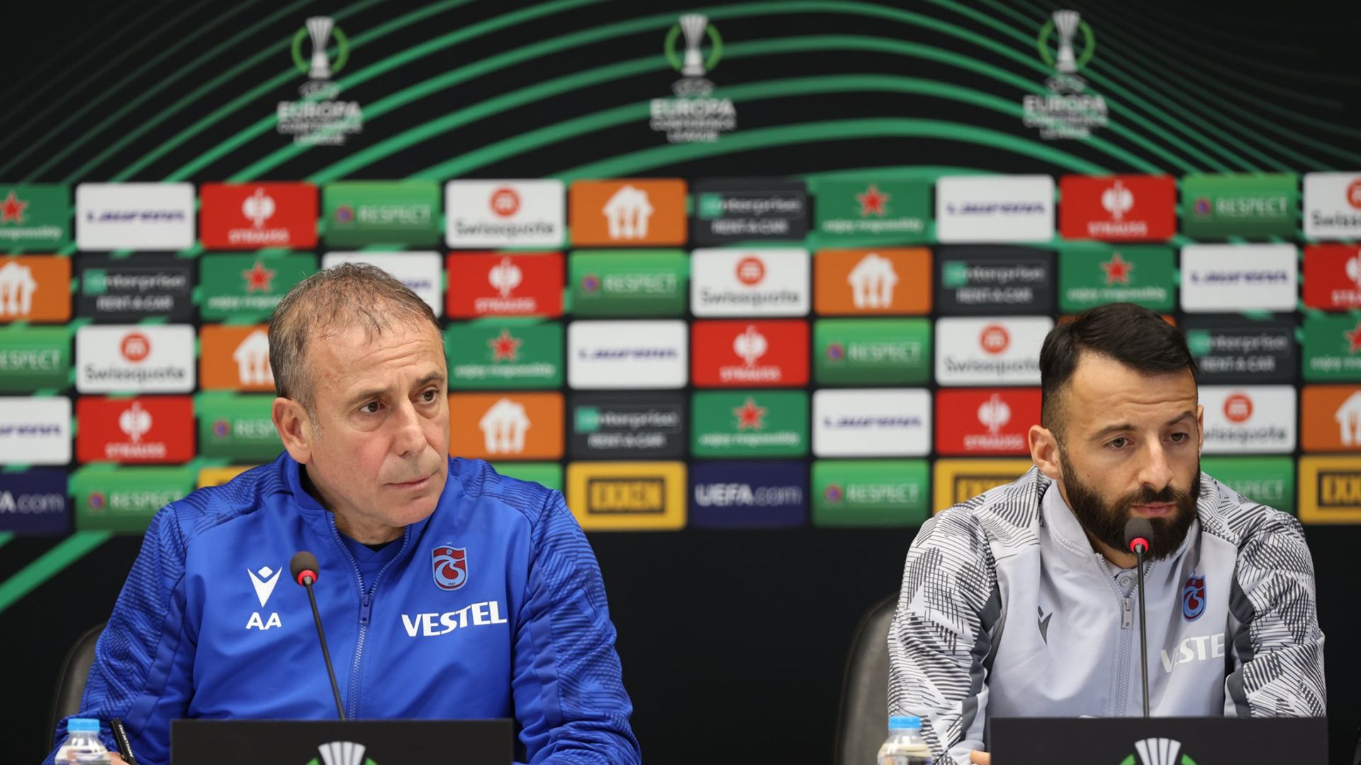 Abdullah Avcı, Manuel Siopis