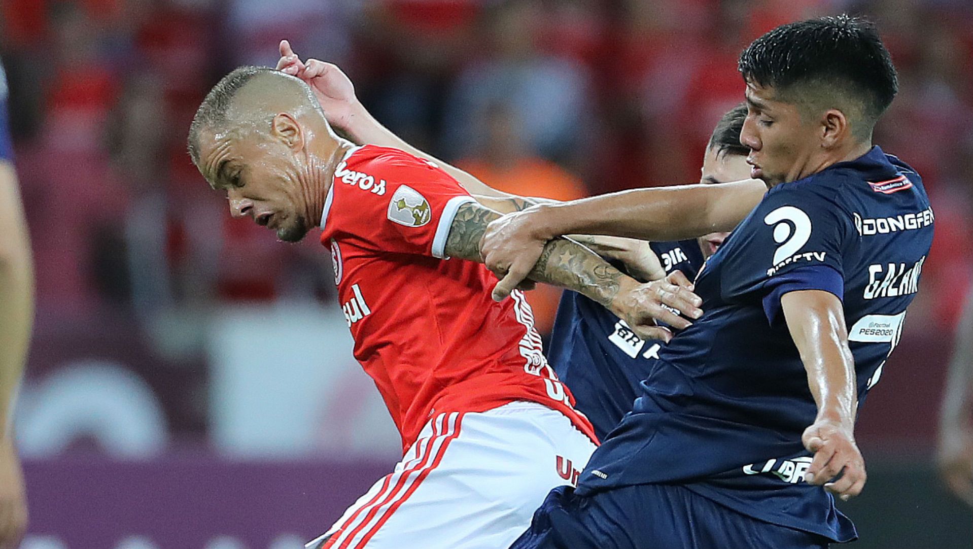 110220 Internacional Universidad de Chile Sebastián Galani Andrés D'Alessandro