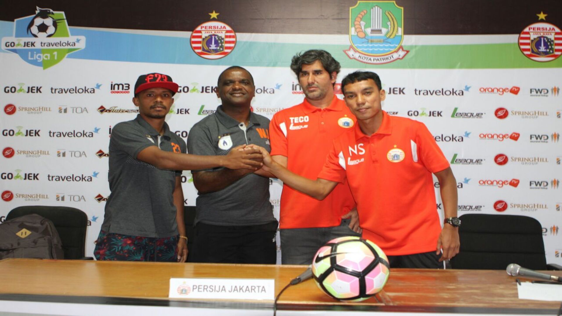 Prisca Womsiwor - Wanderley - Stefano Cugurra - Novri Setiawan - Persipura - Persija - Liga 1