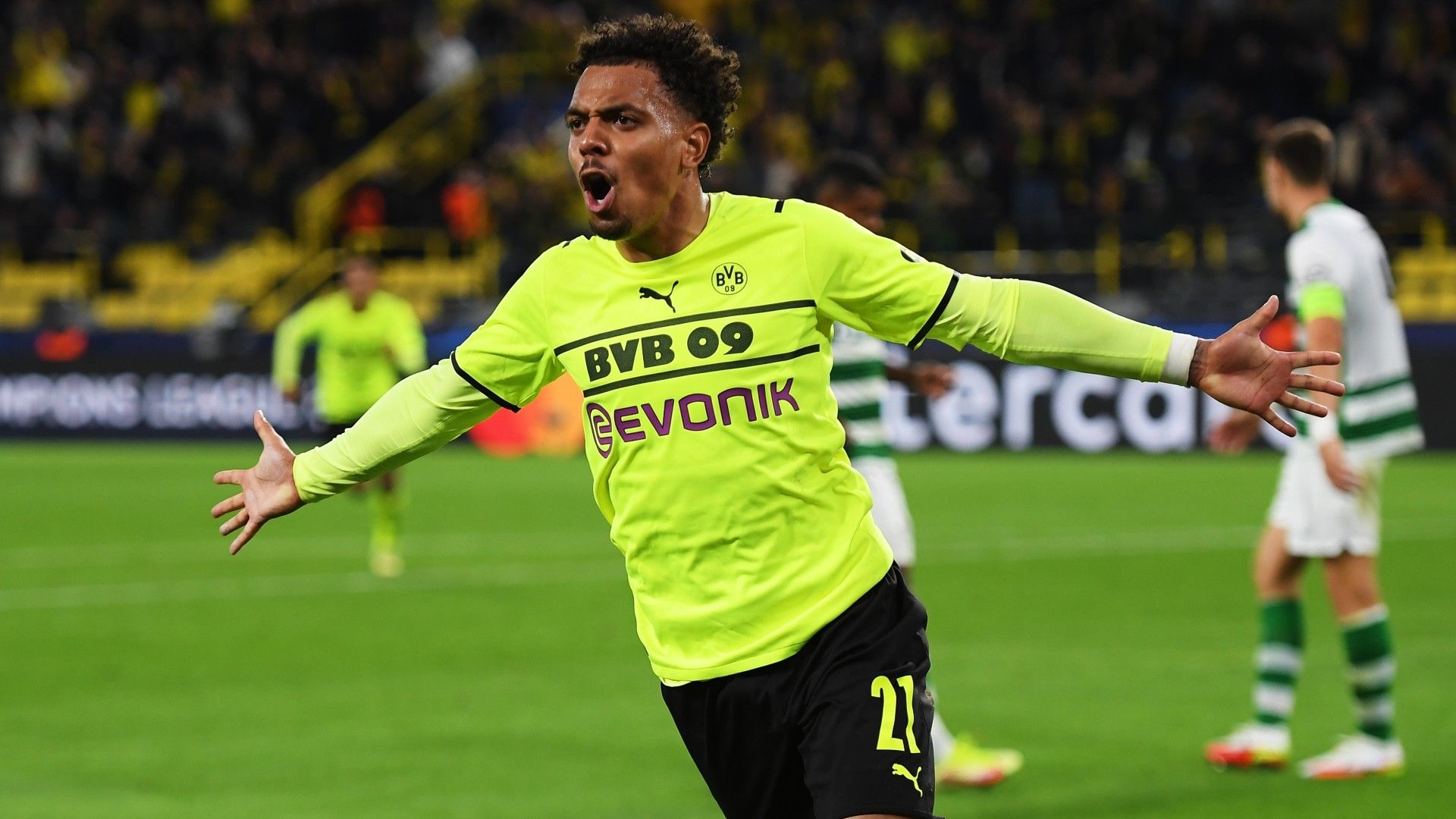 Donyell Malen Borussia Dortmund 2021-22