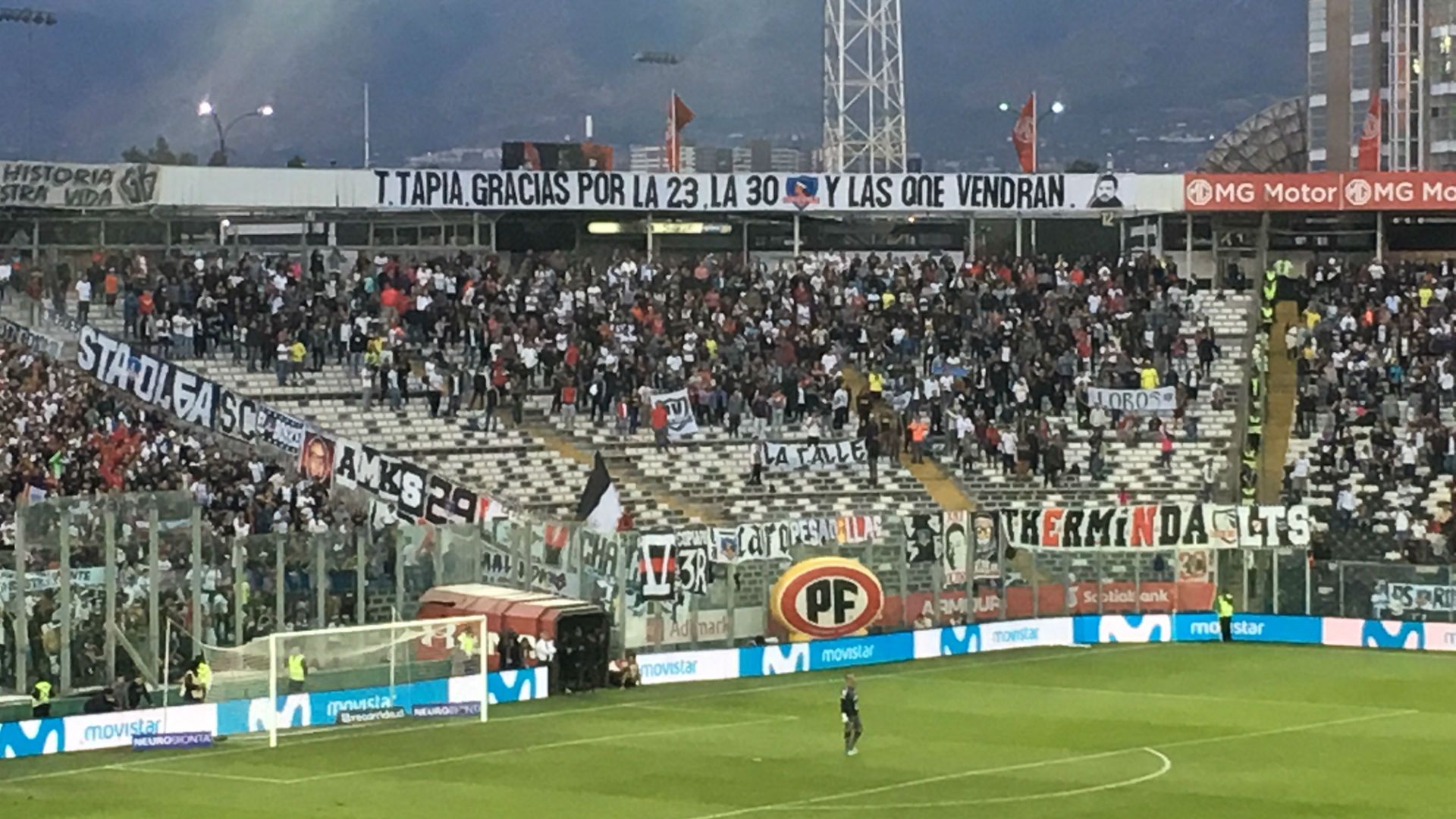 Héctor Tapia lienzo Colo Colo 060518